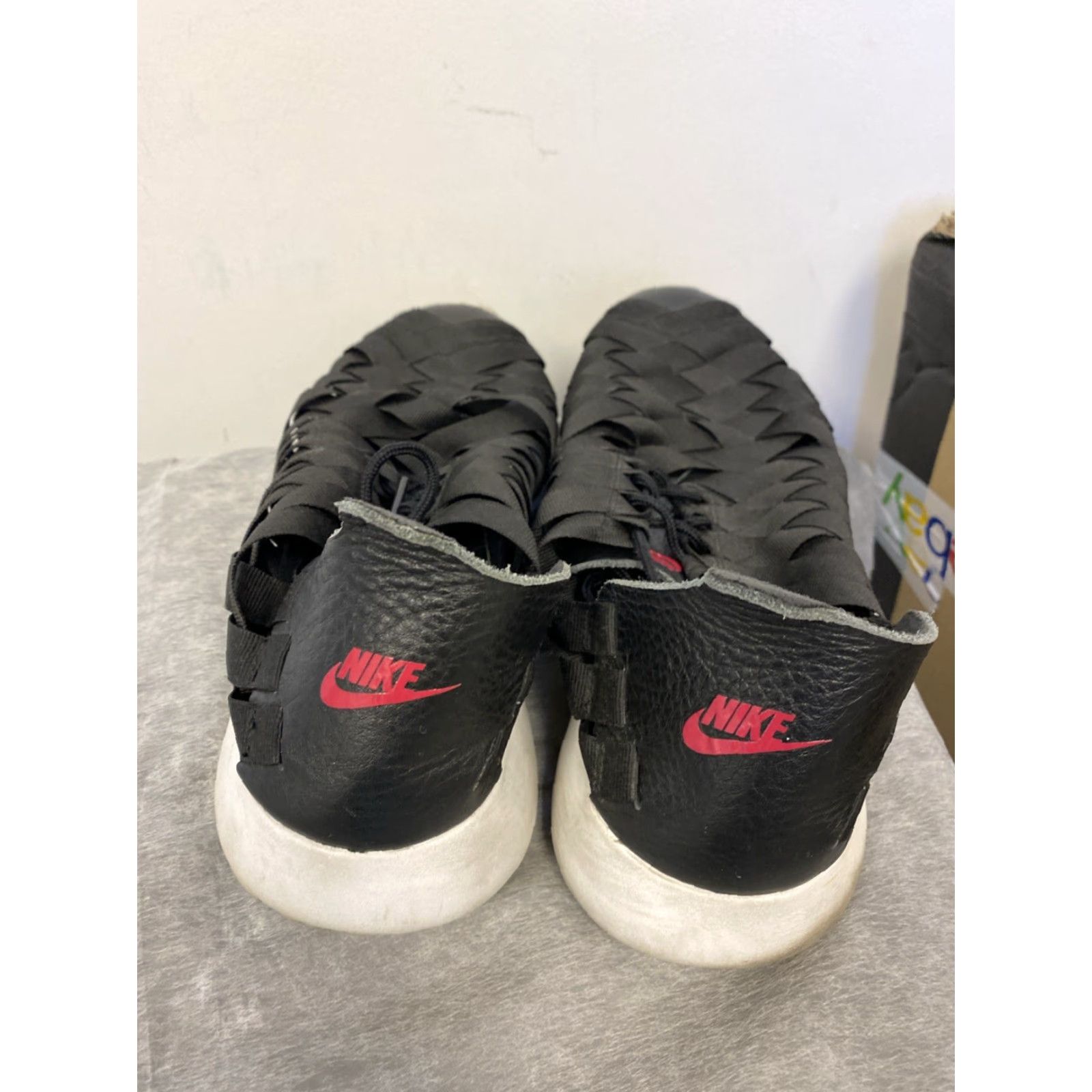 Nike 2014 Nike Roshe Run Woven Men’s 11.5 Black Nike Roshe Run Sneaker Mens Size 11.5 Woven Black 2014 Size US 12 / EU 45 - 4 Thumbnail
