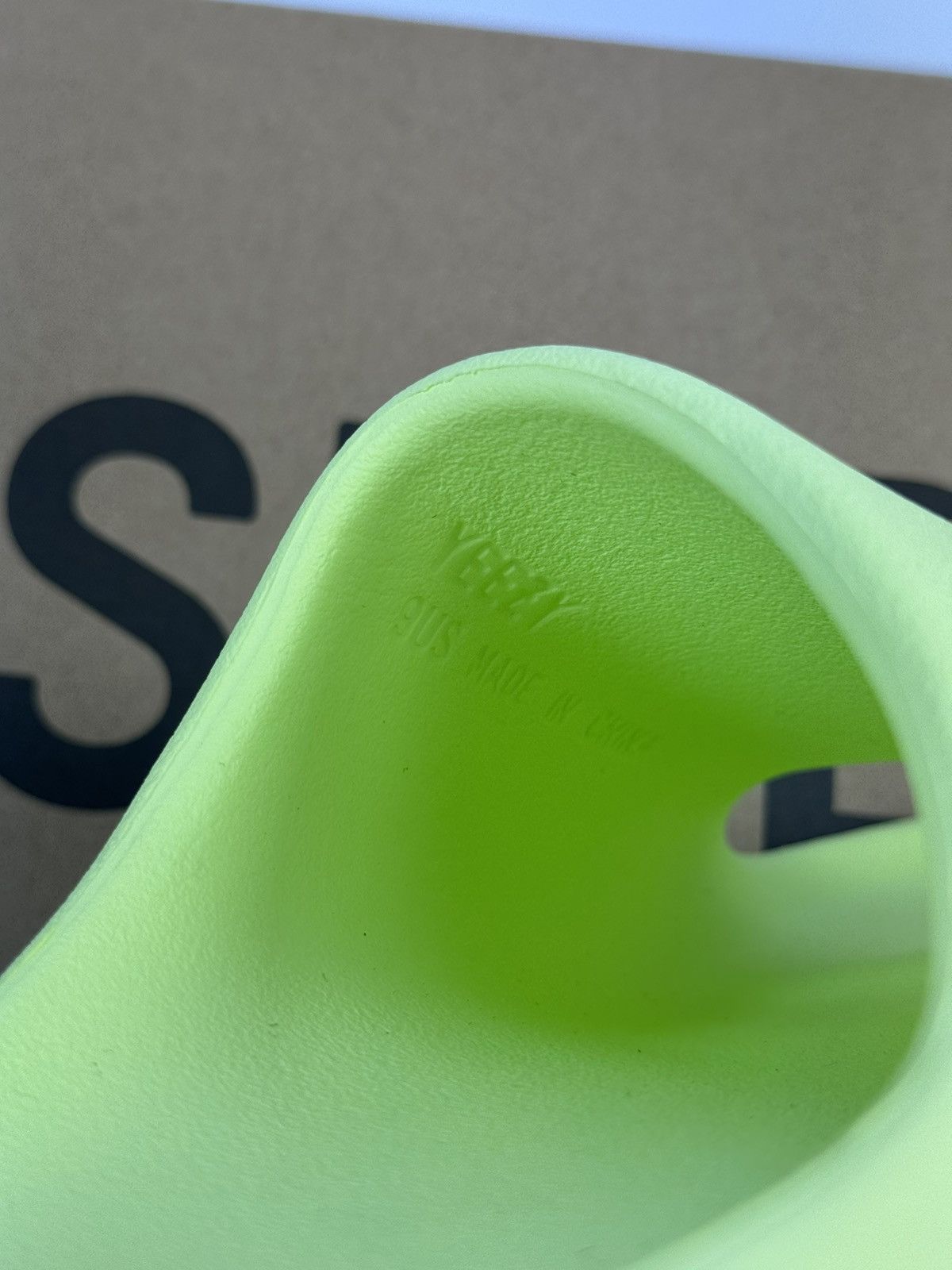 Adidas YEEZY SLIDES GLOW GREEN Size US 9 / EU 42 - 7 Thumbnail