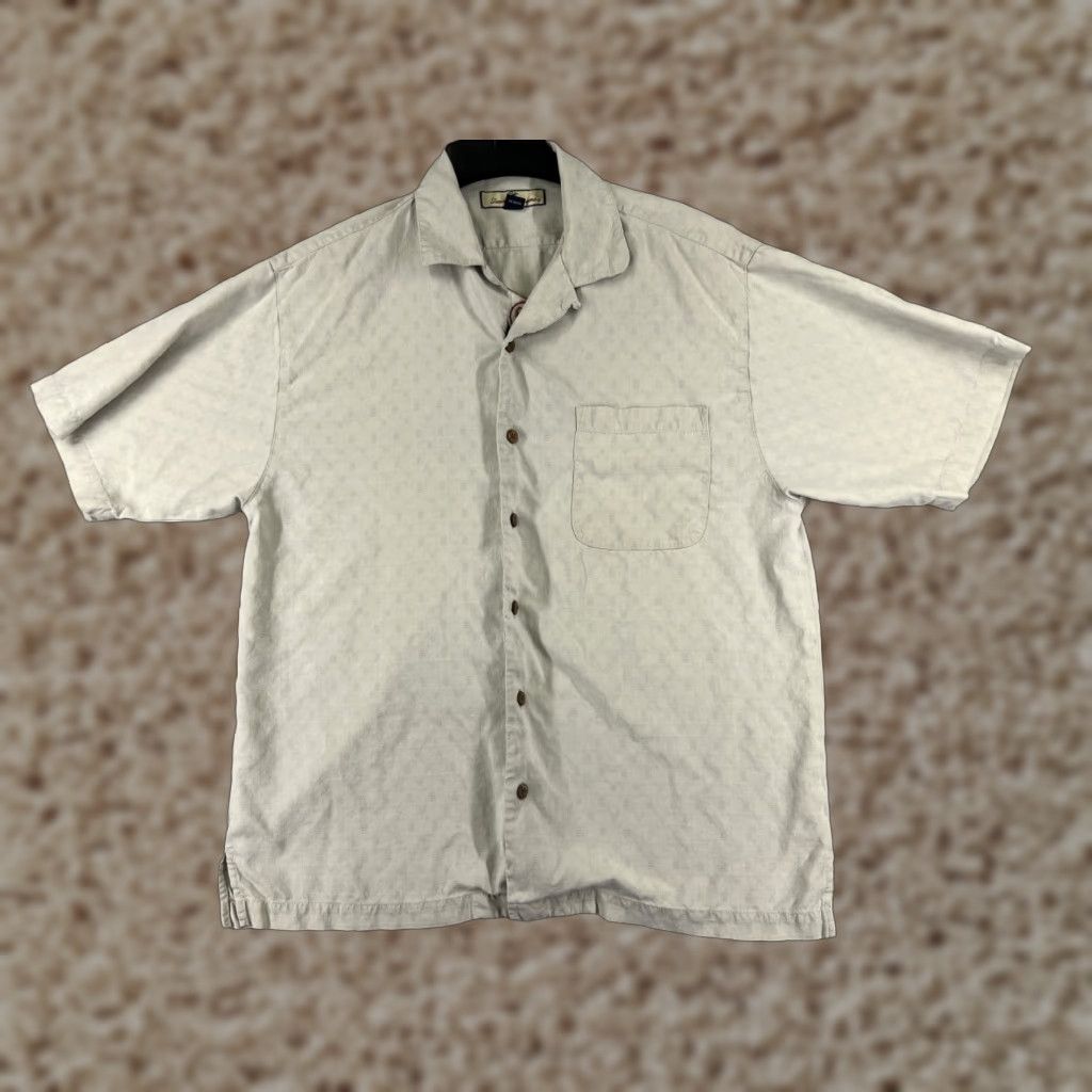 Tommy Bahama Shirt Men Medium Beige Silk 19th Hole Button-Up Floral Aloha Beach Hawaiian Resort Vacation Mix Masters Golf - Mens