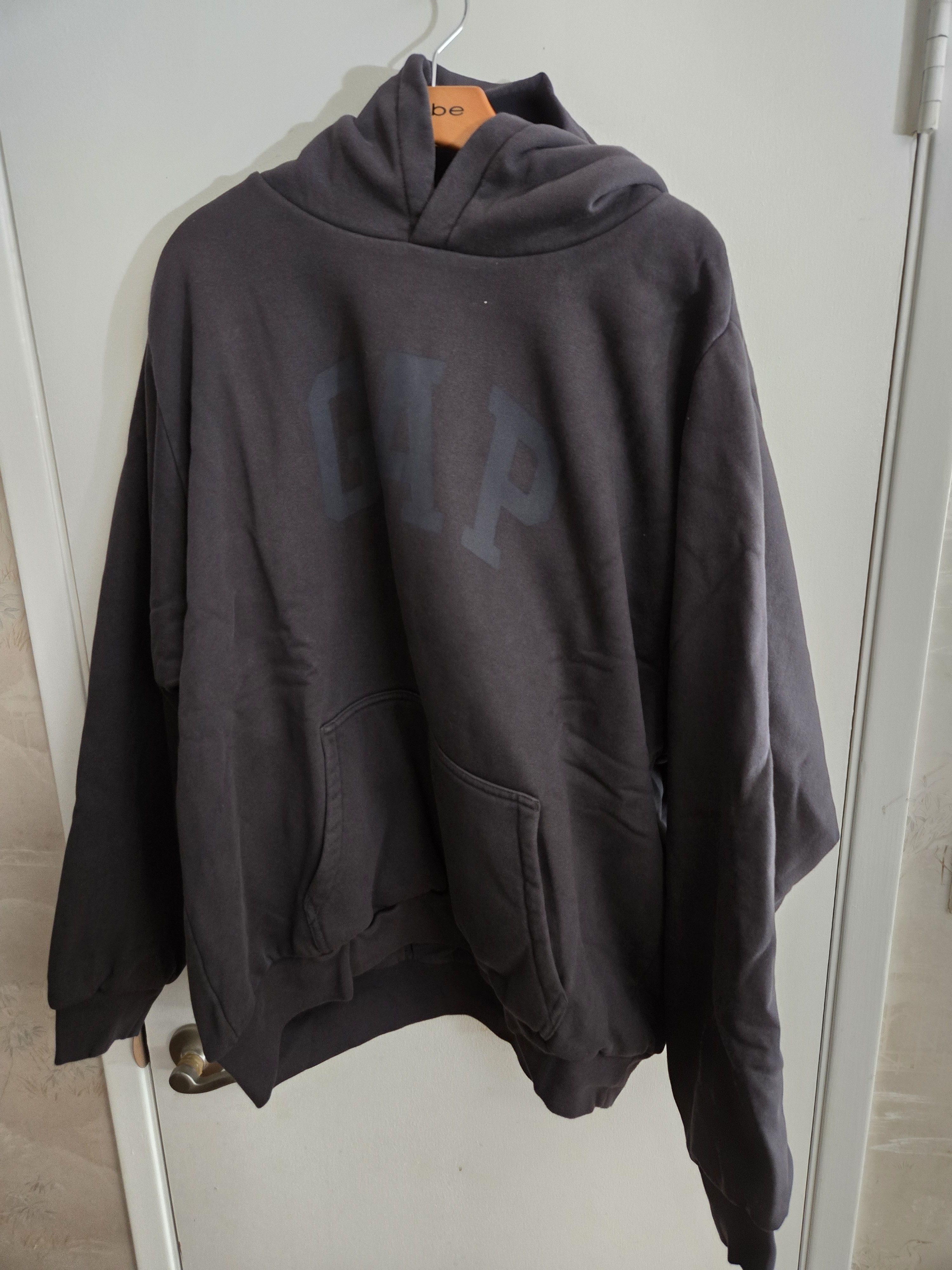 Balenciaga × Gap × Kanye West Yeezy gap balenciaga dove shrunken hoodie black size xxl Size US XXL / EU 58 / 5 - 2 Thumbnail