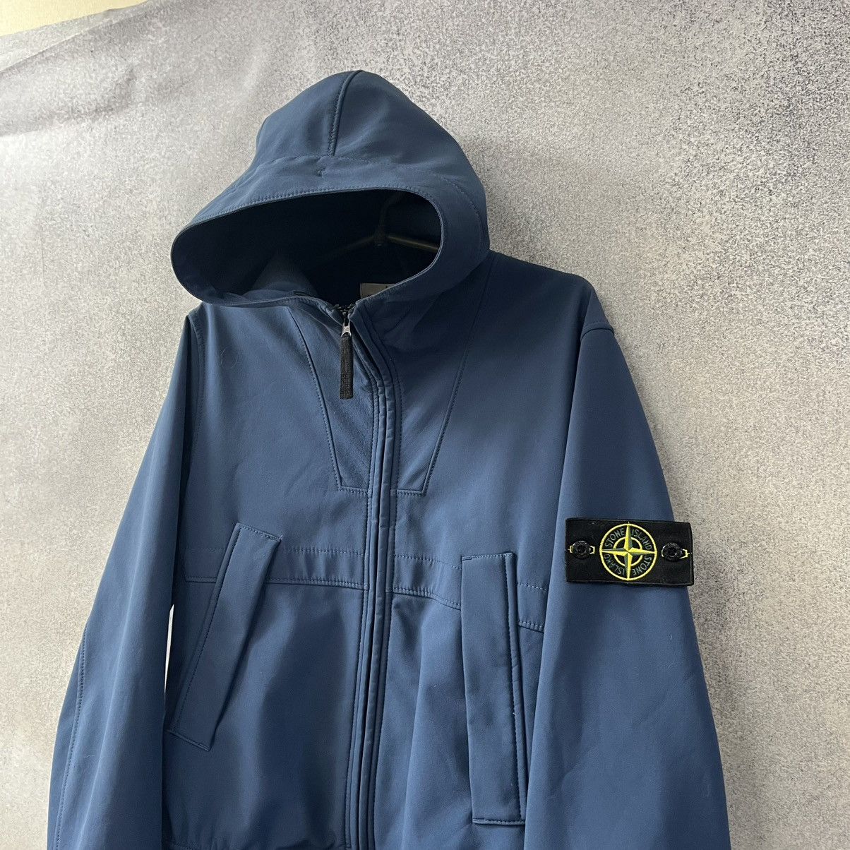 Stone Island Vintage Stone Island jacket soft shell-r Size US M / EU 48-50 / 2 - 2 Thumbnail