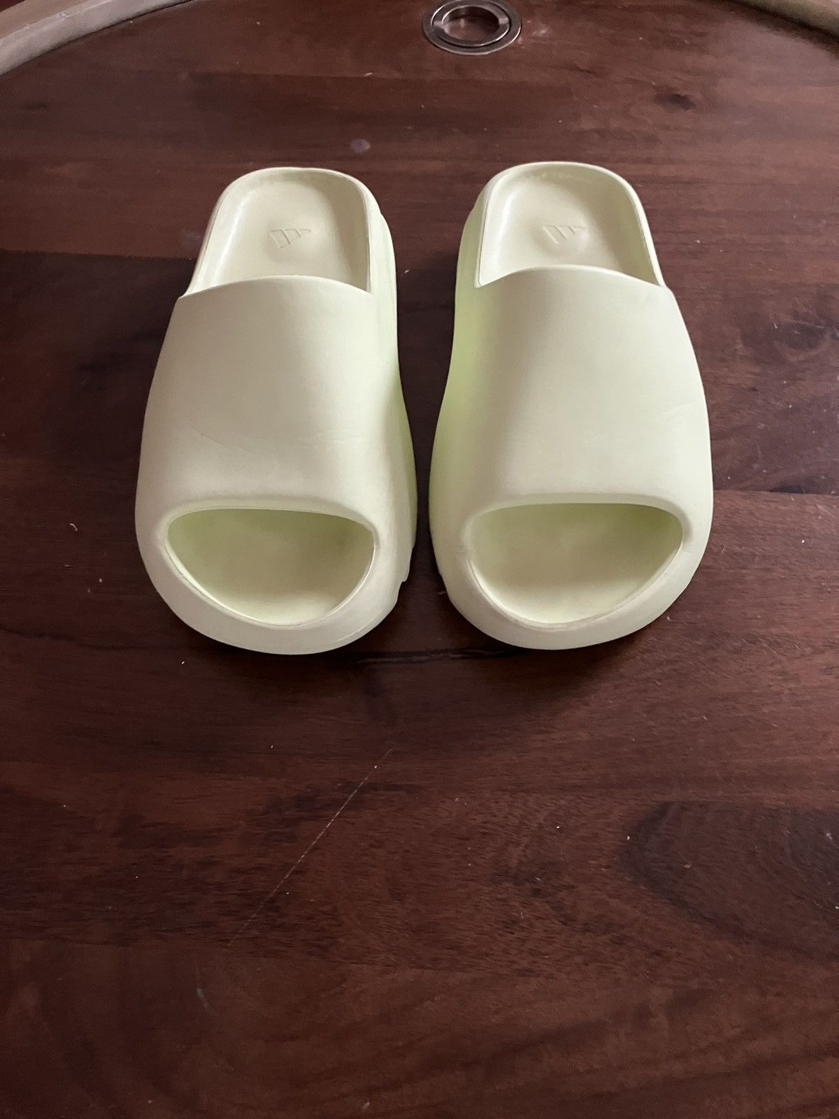 Yeezy Adidas Yeezy Slide 'Glow Green' Size 6 Men’s 7 Women’s Size US 6 / EU 39 - 1 Thumbnail