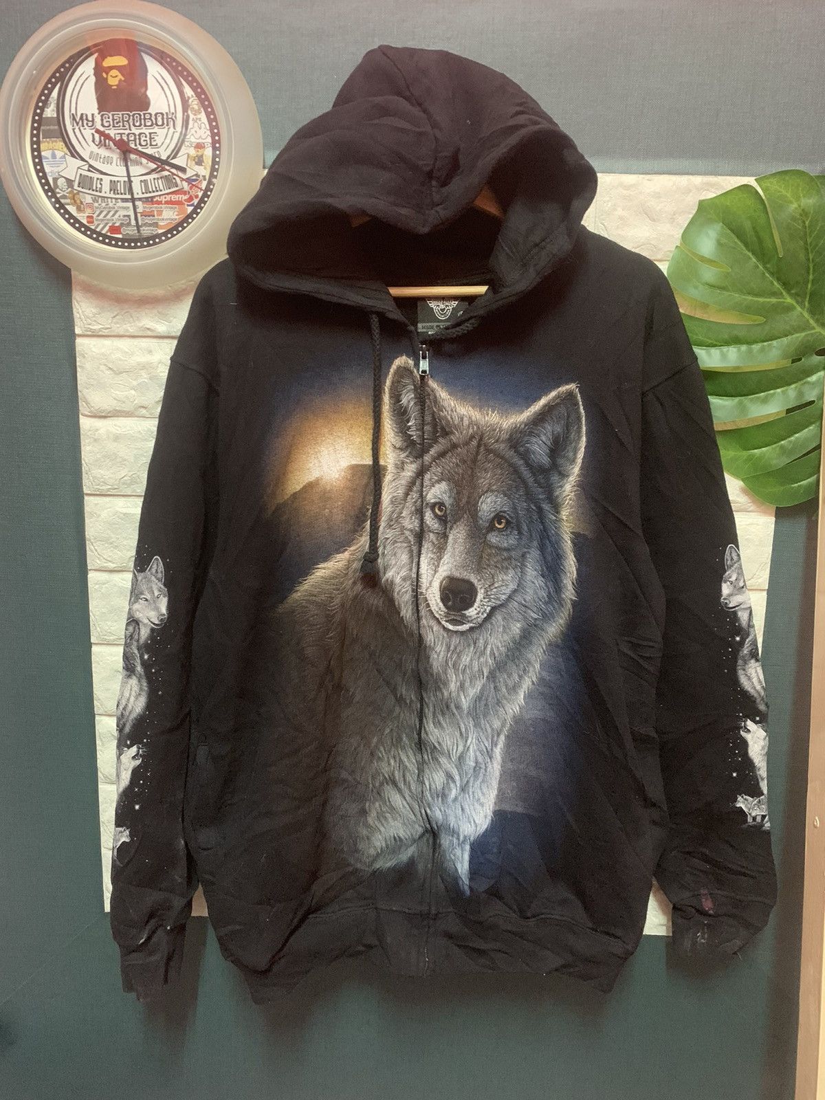 Vintage VINTAGE!! Sweater Hoodies Animal Backprint Size US L / EU 52-54 / 3 - 2 Thumbnail