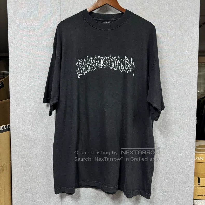 Balenciaga Balenciaga Flame letter black L size Size US L / EU 52-54 / 3 - 1 Thumbnail