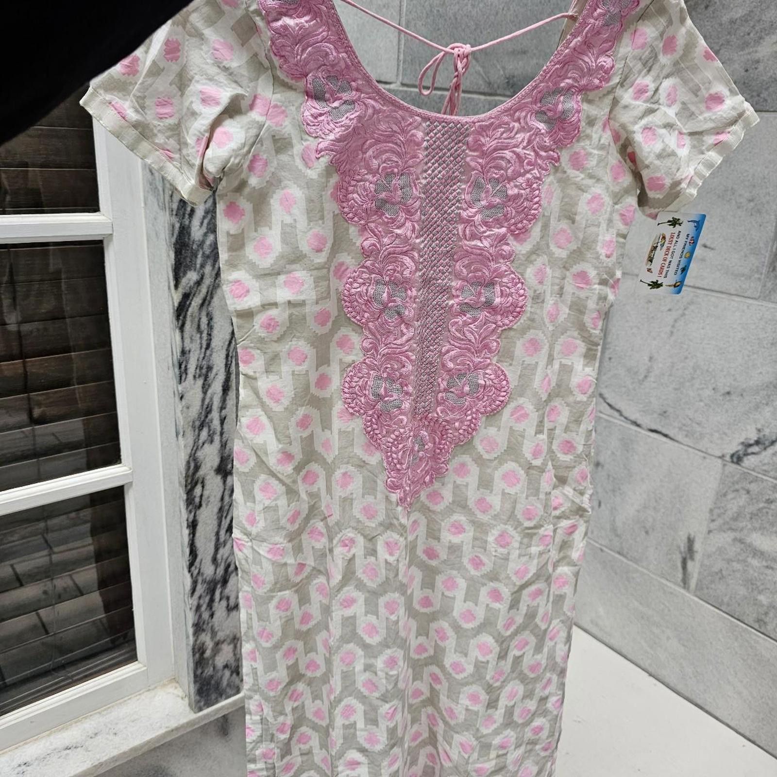 Other Women's Embroidered Pink Accented Dress Size S / US 4 / IT 40 - 1 Thumbnail