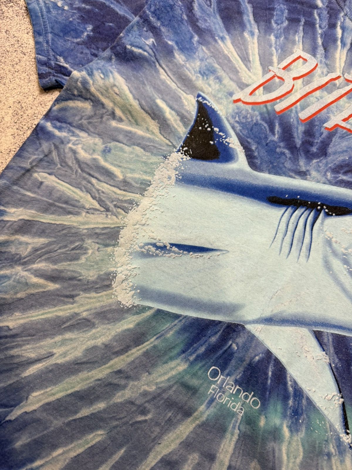 Vintage Vintsge Shark Bite Me Tie Dye Graphic T-Shirt Puff Print All Size US XL / EU 56 / 4 - 11 Thumbnail