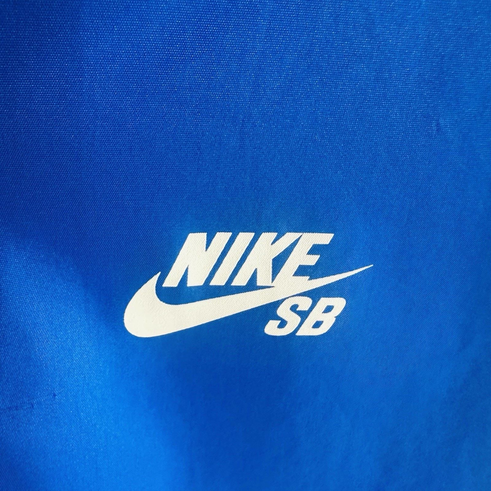 Nike Nike SB Mens Rare Windbreaker 1/4 Zip Up Jacket Hoodie Size US XL / EU 56 / 4 - 4 Thumbnail