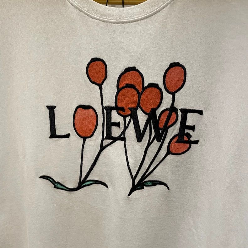 Loewe LOEWE White botanical specimen Logo short sleeve T-shirt Size S / US 4 / IT 40 - 4 Thumbnail