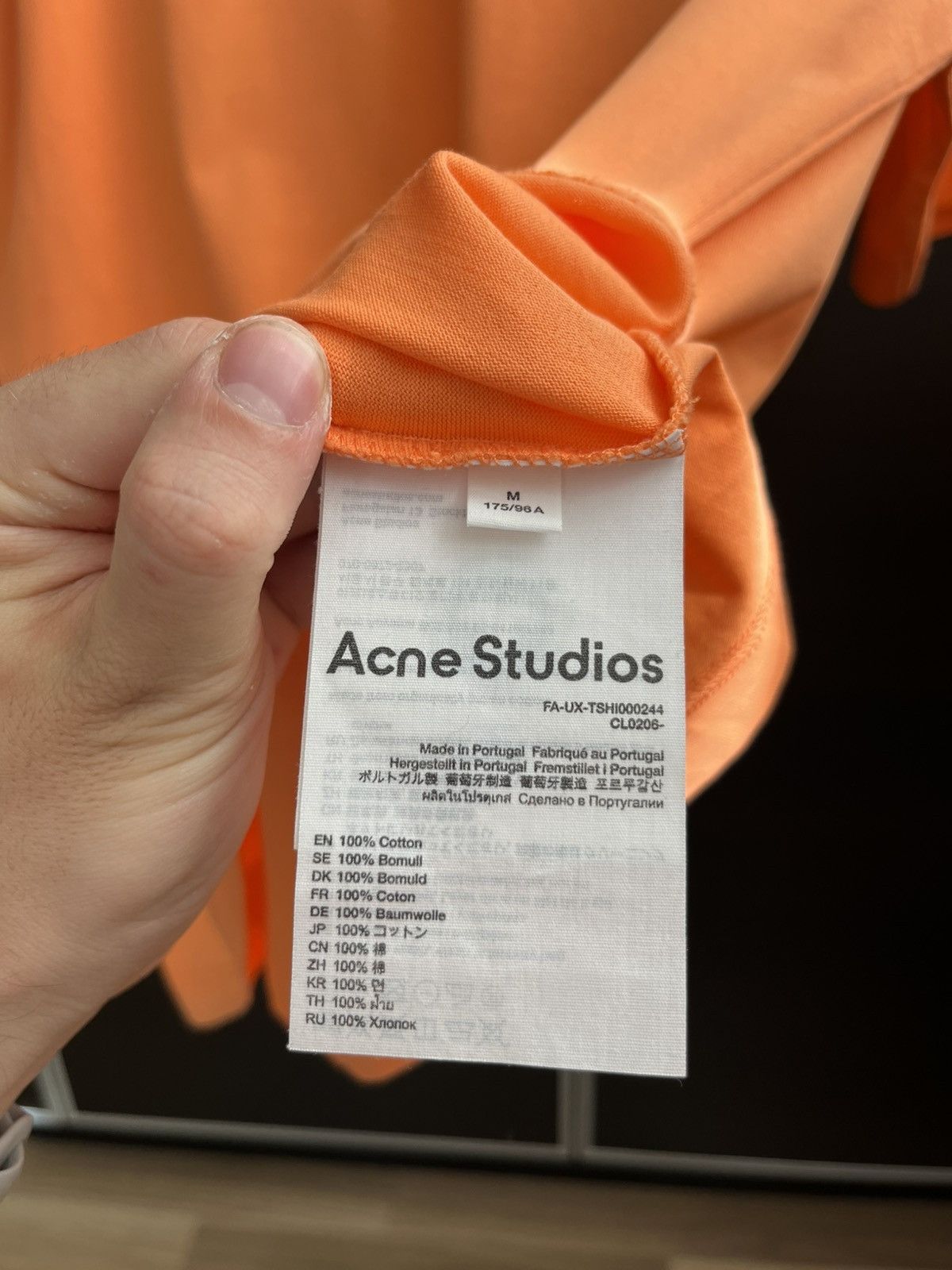 Acne Studios Acne Studios Orange Patch Cotton T-Shirt Size US L / EU 52-54 / 3 - 10 Thumbnail