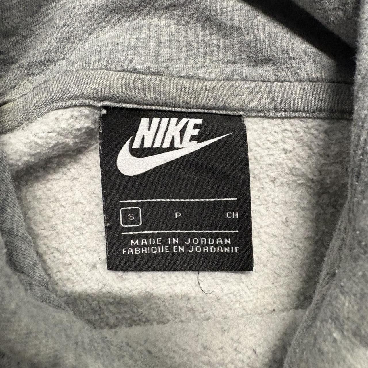 Nike × Vintage Vintage 2000s/Y2K Essential Grey Skater Style Nike Hoodie! Size US S / EU 44-46 / 1 - 5 Thumbnail