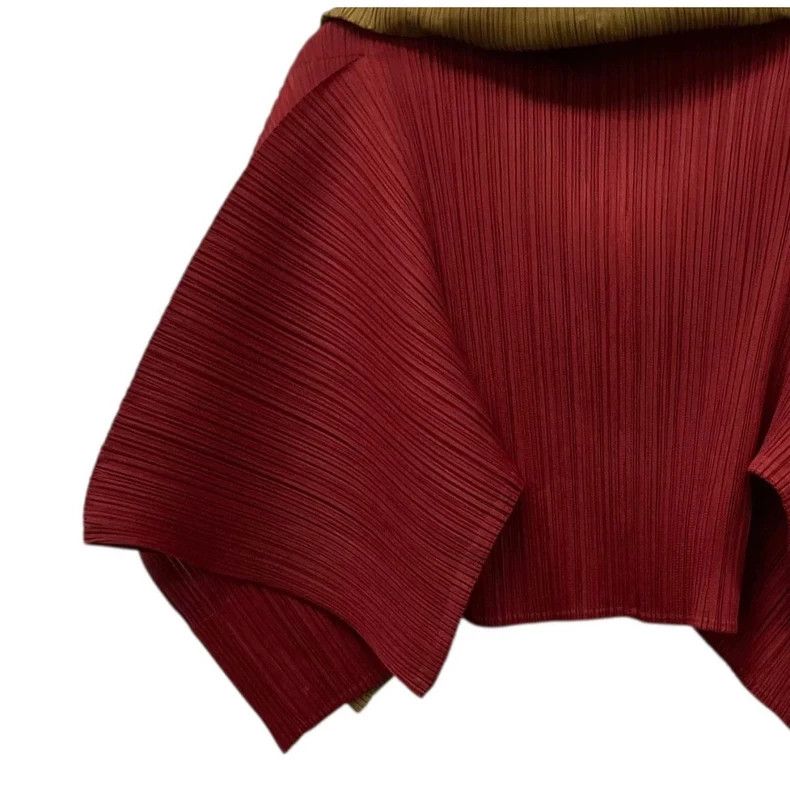 Issey Miyake Issey Miyake size:one size Two-color pleated cardigan Size S / US 4 / IT 40 - 5 Thumbnail