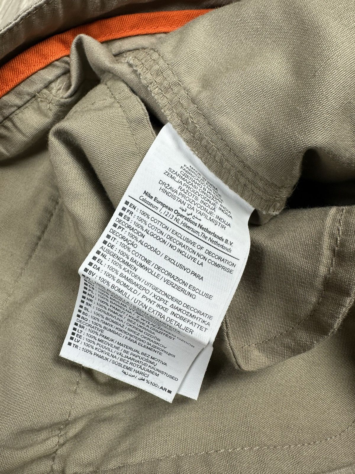 Nike Vintage Nike Cargo Y2K Beige Shorts Size 36 Size US 36 / EU 52 - 10 Thumbnail