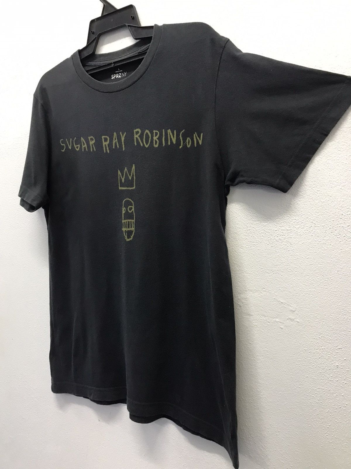 Jean-Michel Basquiat × Uniqlo Uniqlo Jean Michel Basquiat Shirt Size US L / EU 52-54 / 3 - 4 Thumbnail