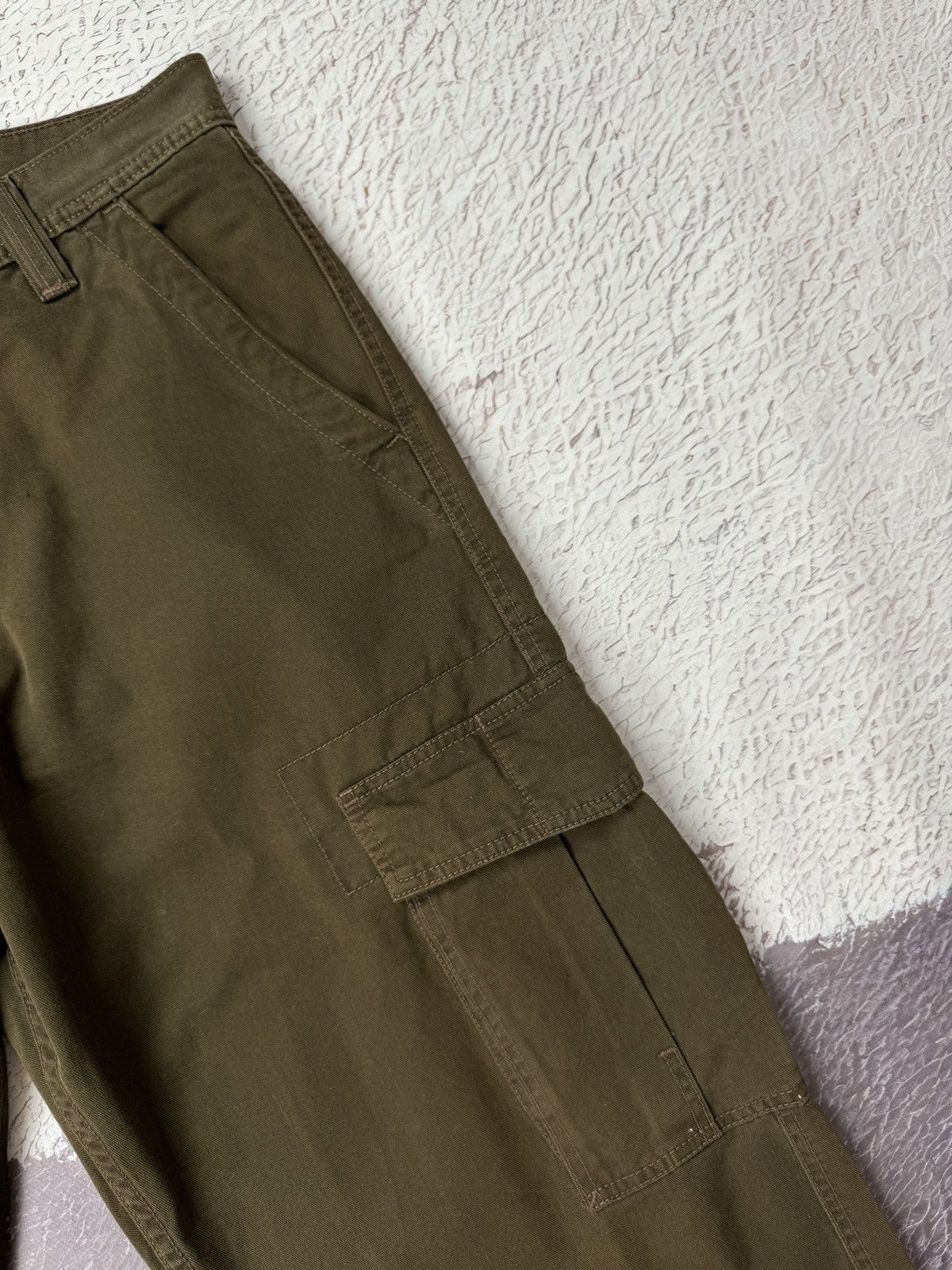 Levi's Levi’s vintage Cargo Loose Straight Baggy pants size 34 Size US 34 / EU 50 - 8 Thumbnail