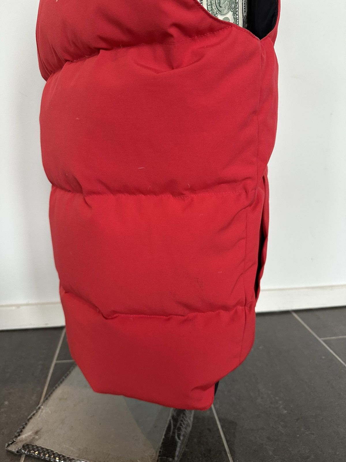 Canada Goose CANADA GOOSE «LEAF» VEST (VINTAGE) Size US S / EU 44-46 / 1 - 8 Thumbnail