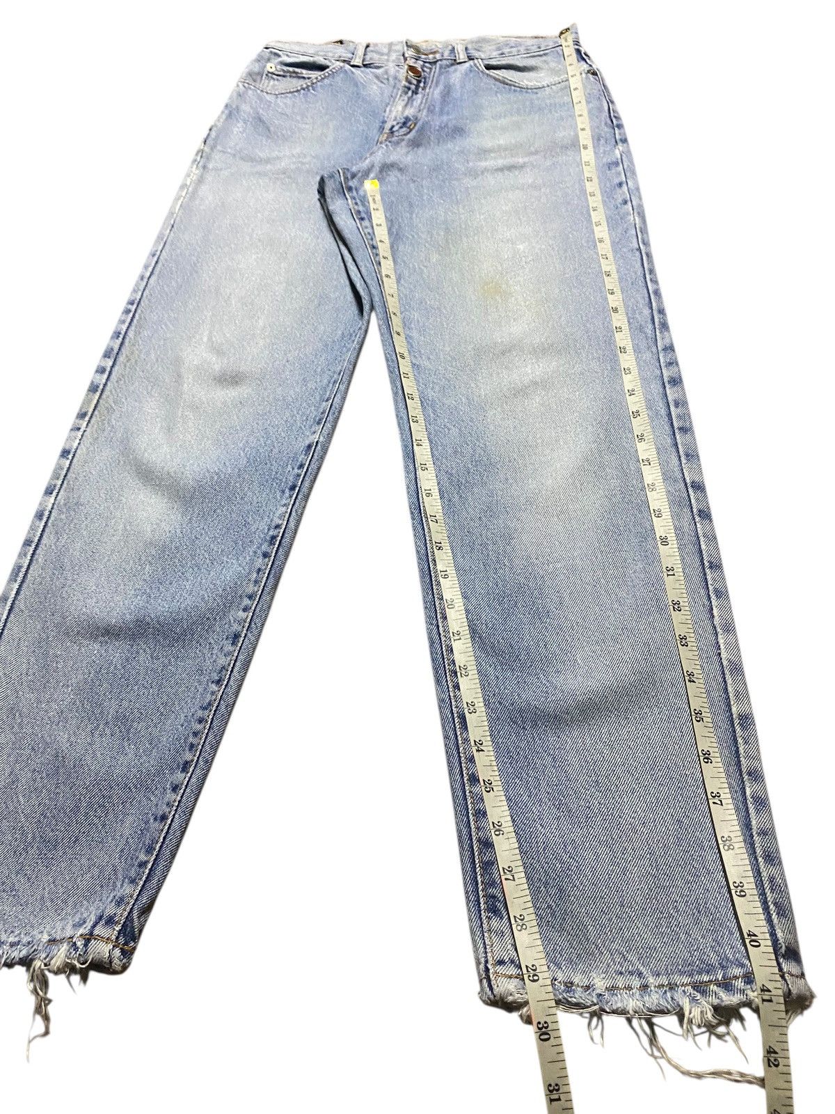 Edwin Vintage Edwin Light Wash Distressed Straight Fits Jeans Size US 30 / EU 46 - 13 Thumbnail