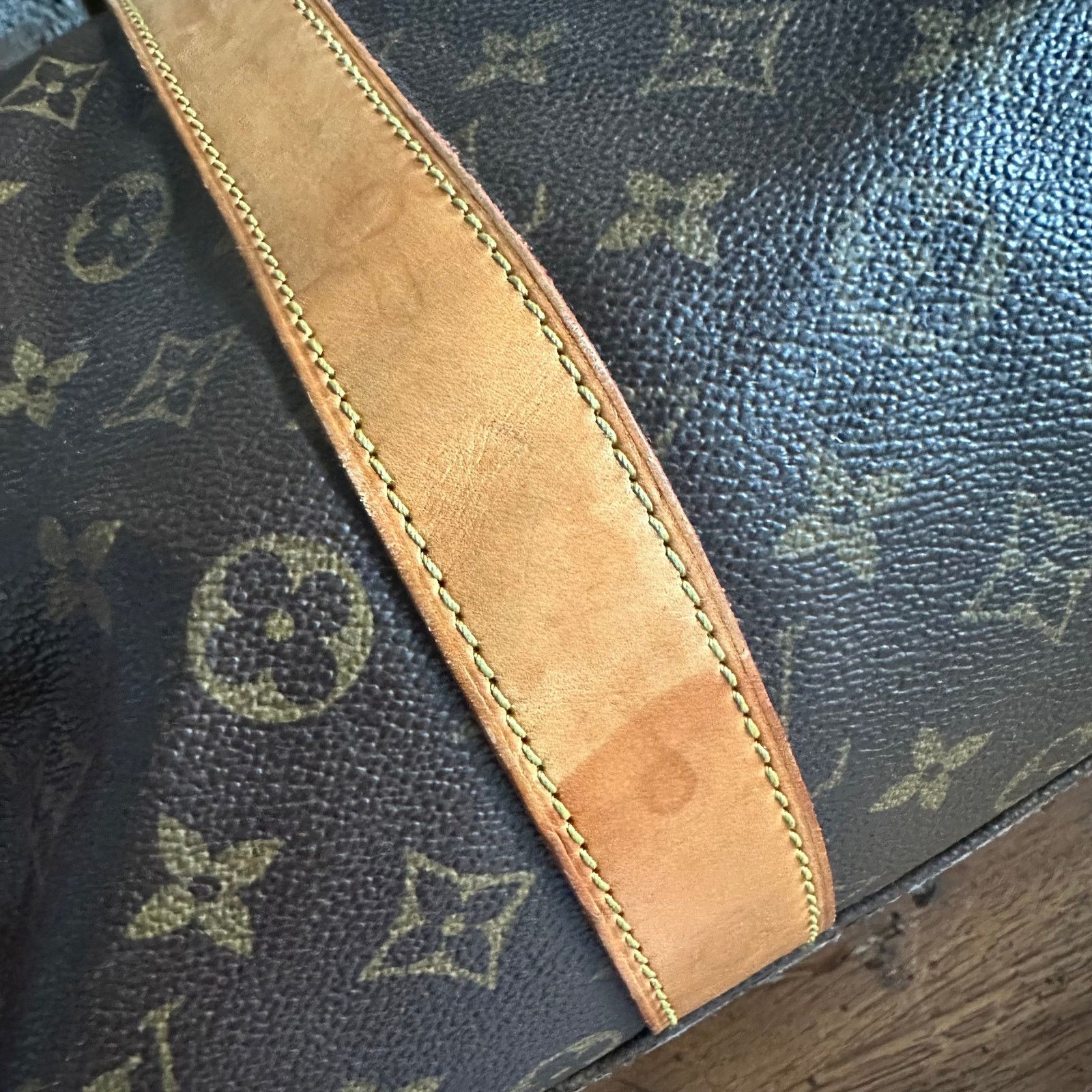 Louis Vuitton Vintage Louis Vuitton 2008 Carryall Travel Bag Size ONE SIZE - 11 Thumbnail
