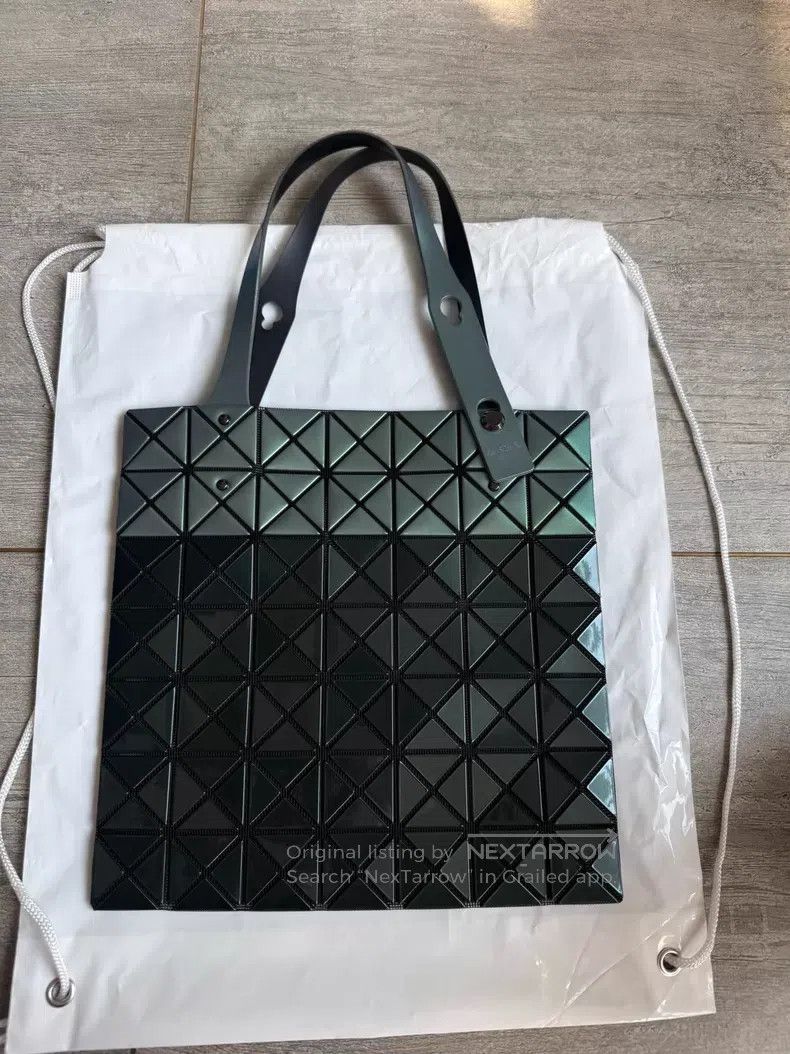 Issey Miyake Issey Miyake Green Handbag Size ONE SIZE - 1 Thumbnail