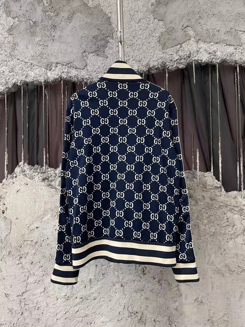 Gucci Gucci Full logo coat Size US M / EU 48-50 / 2 - 2 Thumbnail