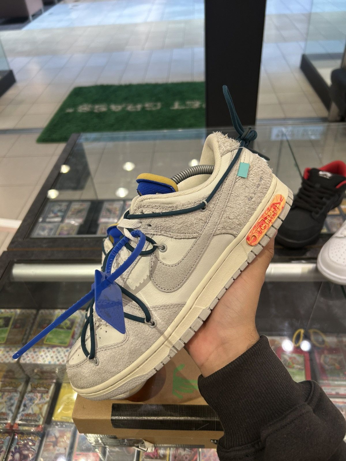 Nike dunk low off-white lot 16