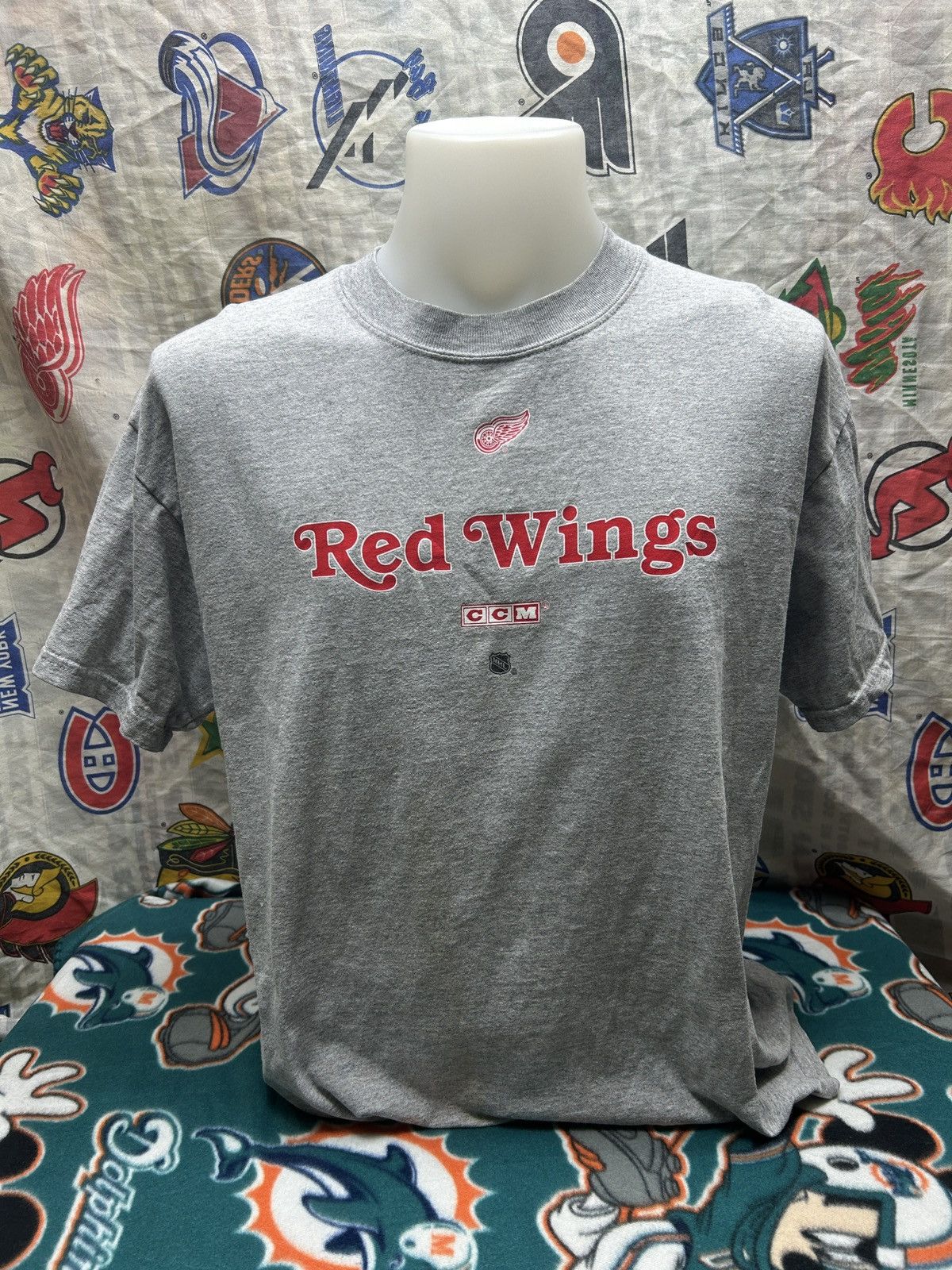 Vintage Vintage Red Wings 00s T-Shirt Size L Size US L / EU 52-54 / 3 - 2 Thumbnail