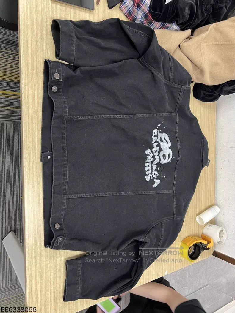 Balenciaga Balenciaga Logo letter pattern single-breasted denim jacke Size US L / EU 52-54 / 3 - 2 Thumbnail