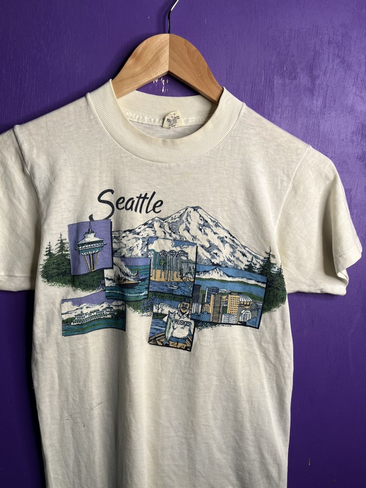 Vintage Vintage 1986 Seattle nature tourist t-shirt Size US S / EU 44-46 / 1 - 3 Thumbnail