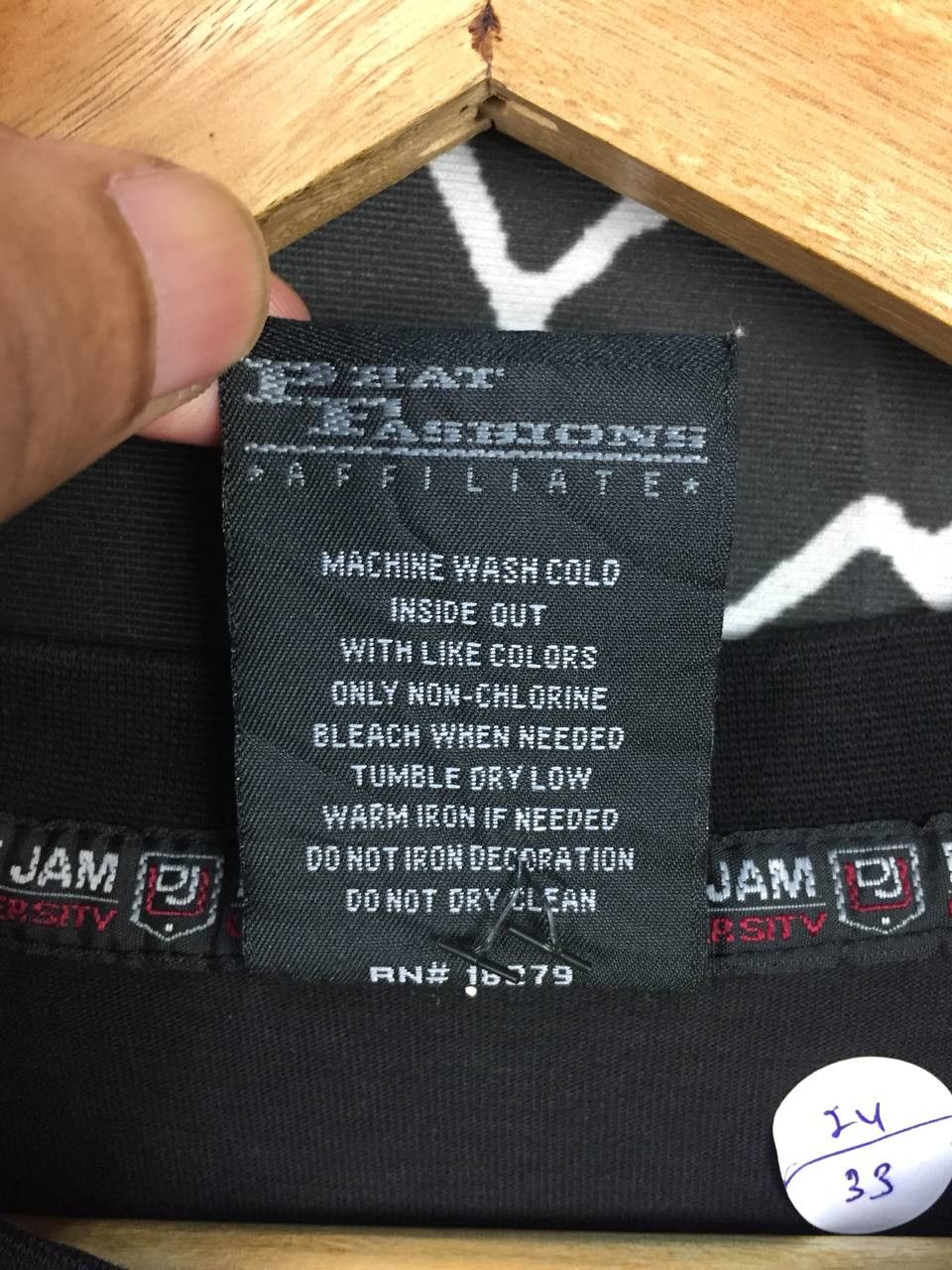 Band Tees Vtg DEF JAM University The School That Hip-Hop Built Tee Size US XXL / EU 58 / 5 - 10 Thumbnail