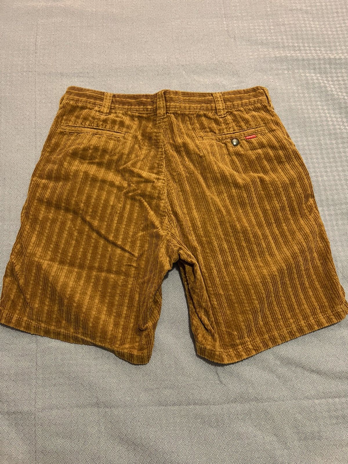 supreme Corduroy Short サイズM Supreme Corduroy Short (SS22) - $118