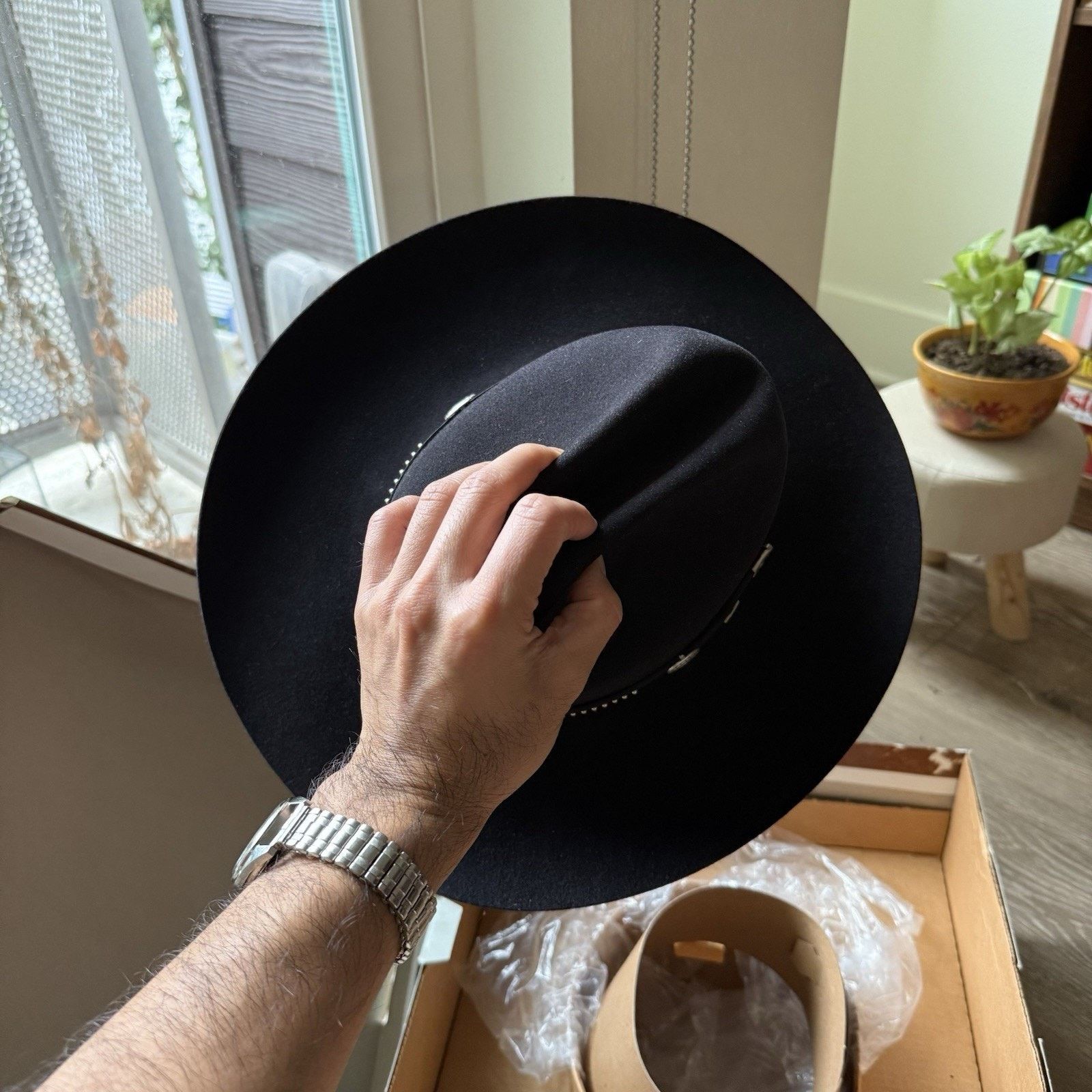 Vintage Vintage Resistol Black Cowboy Hat 4x Beaver Oval 6 7/8 L Size ONE SIZE - 9 Thumbnail