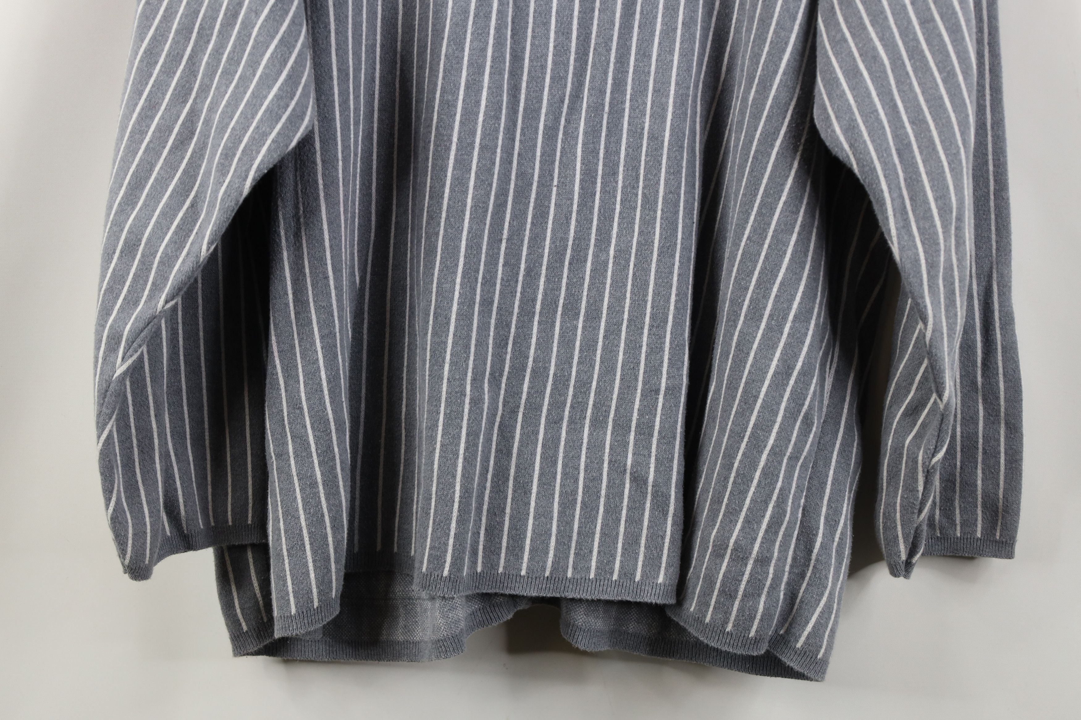 Vintage Vintage 90s Streetwear Baggy Knit Cardigan Sweater USA Size L / US 10 / IT 46 - 12 Thumbnail
