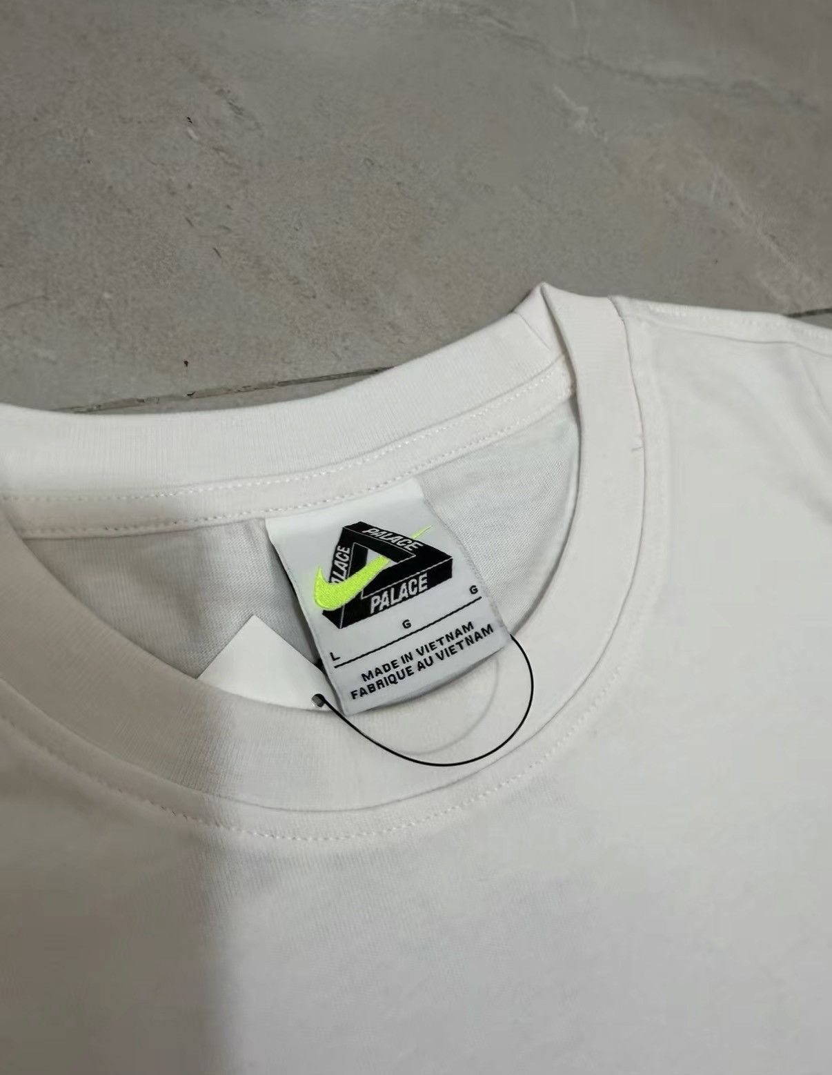 Palace PALACE x Nike FW25 Crew Neck Short J34 Size US L / EU 52-54 / 3 - 3 Thumbnail