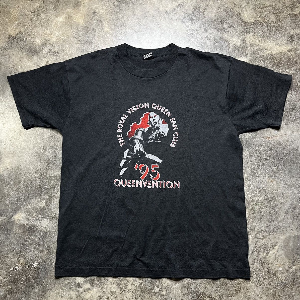Vintage vintage 1995 queen tour convention tshirt Size US XL / EU 56 / 4 - 6 Thumbnail