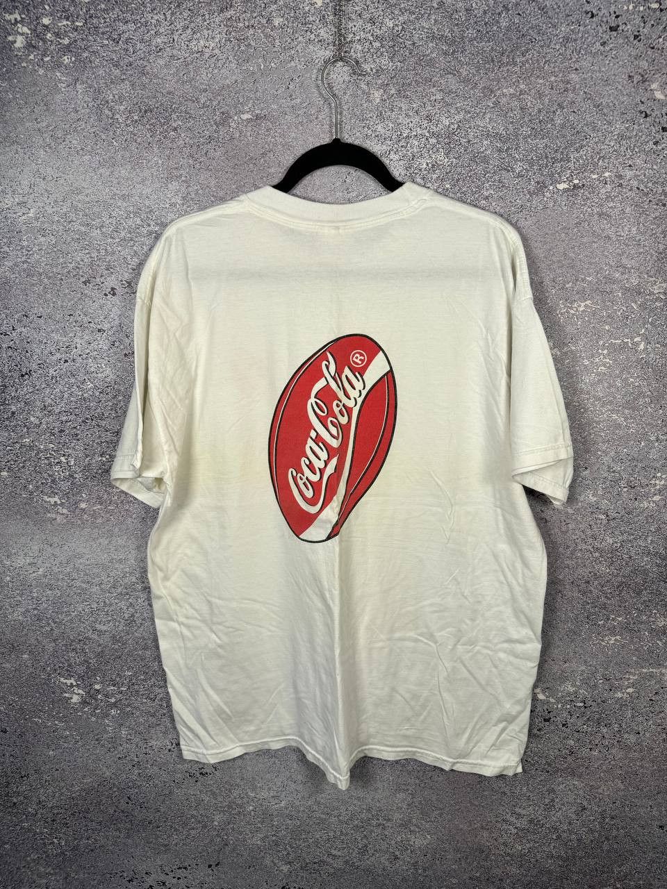 Coca Cola Vintage Retro 90's Style Coca Cola Faded White T-Shirt Size US XL / EU 56 / 4 - 1 Thumbnail