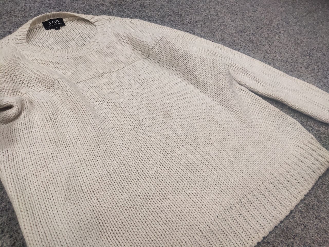 A.P.C. A.P.C. Design Knit light cashmere cotton crew neck sweater Size US S / EU 44-46 / 1 - 7 Thumbnail