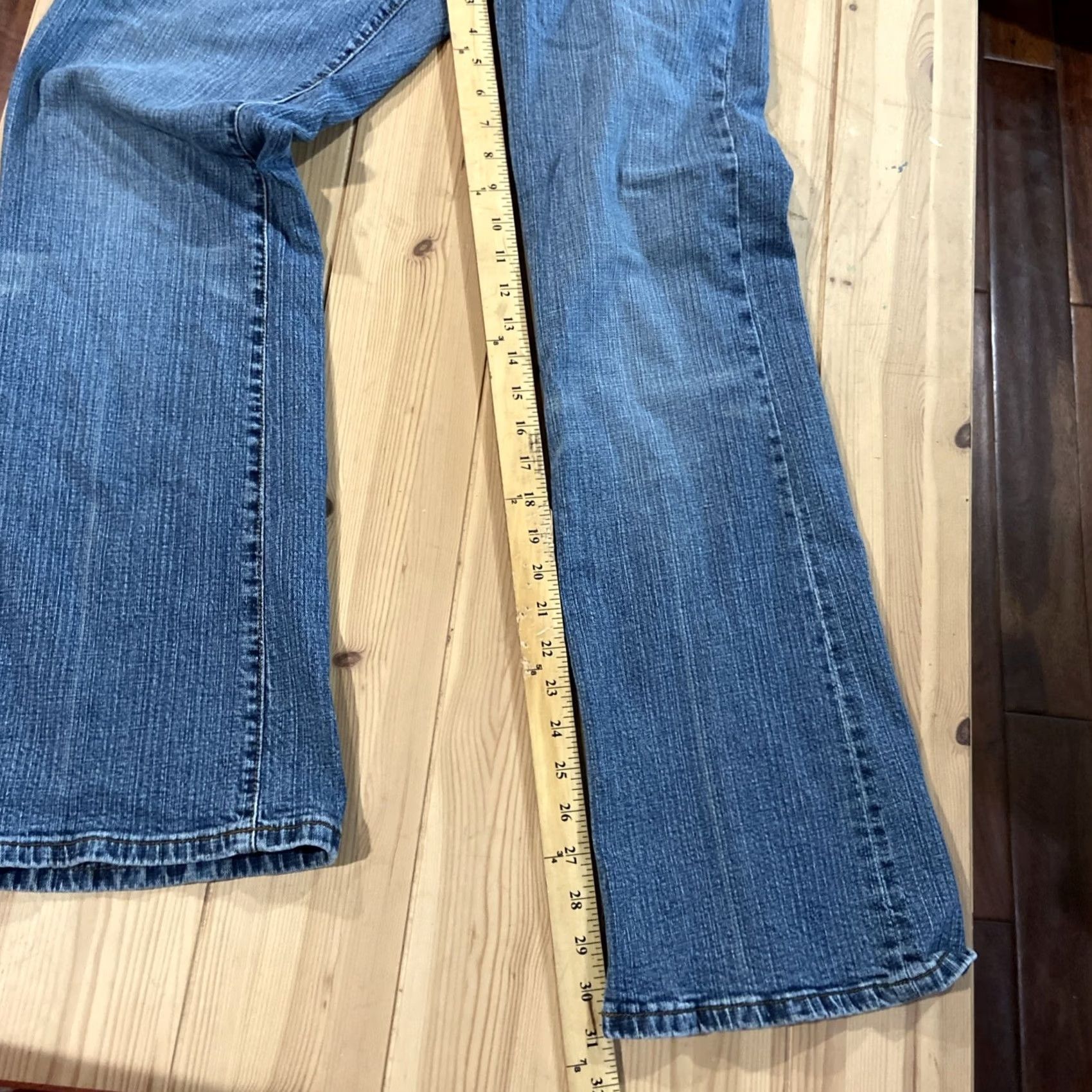 Bebe VINTAGE bebe jeans Women's Jeans Flared 30 Medium Wash Blue USA Y2K Bedazzled 5-Pocket Denim Regular Womens Size 30" / US 8 / IT 44 - 3 Thumbnail