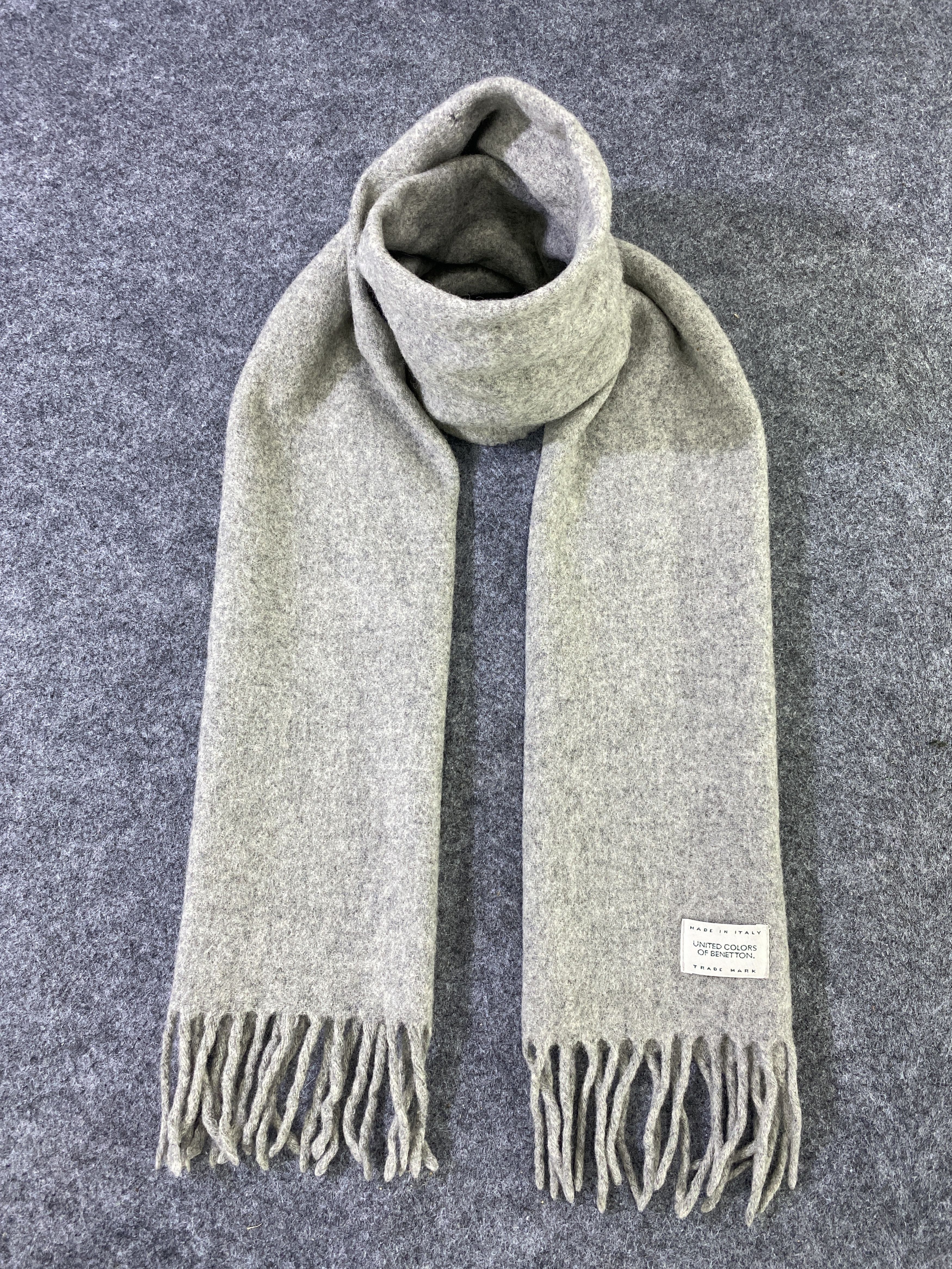 United Colors Of Benetton United Colors Of Benetton Scarf / Muffler / Neckwear -T915 Size ONE SIZE - 1 Thumbnail