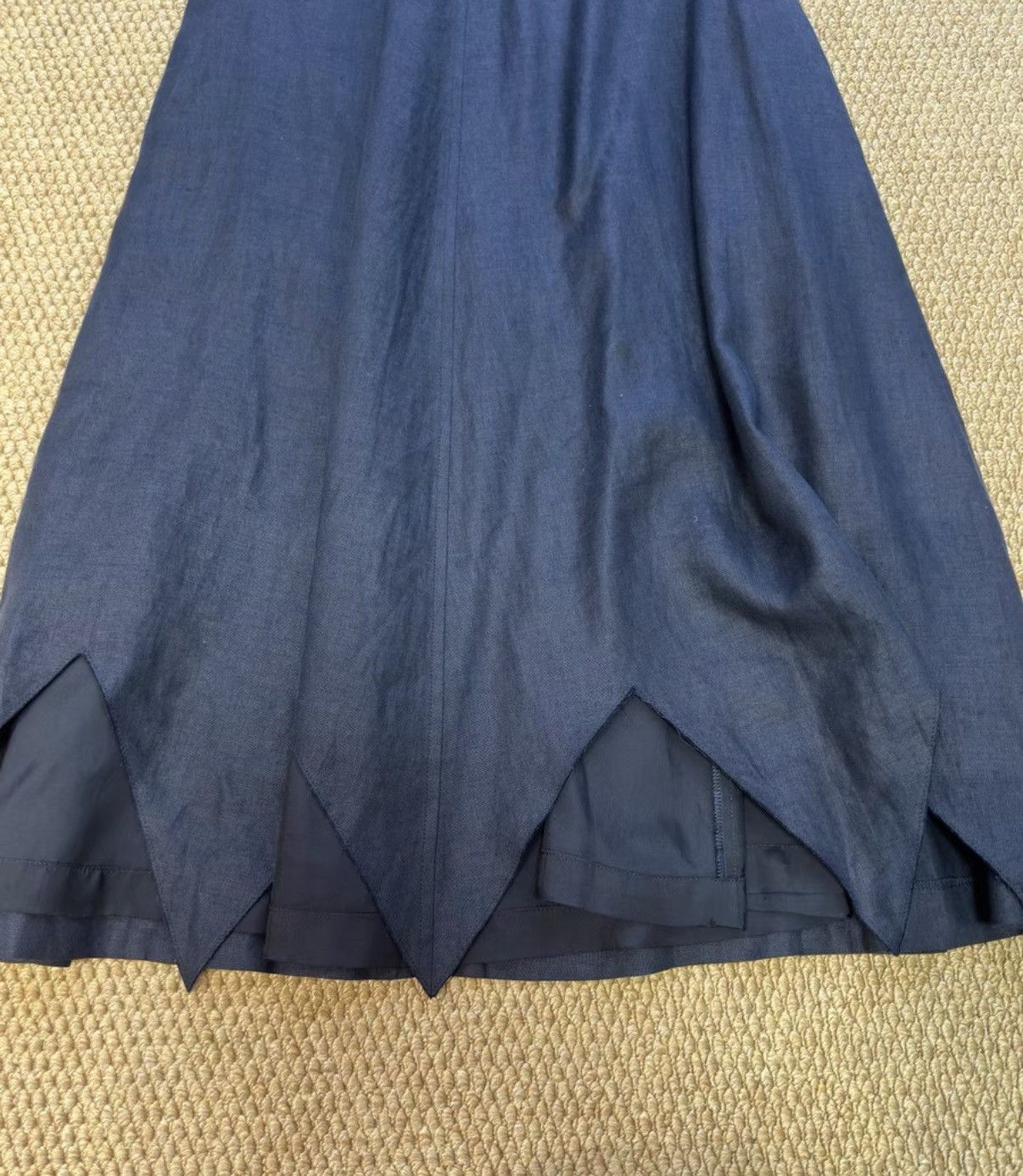Comme des Garcons Comme des Garçons Navy Pointed Hem Linen Skirt K23 Size 26" / US 2 / IT 38 - 8 Thumbnail