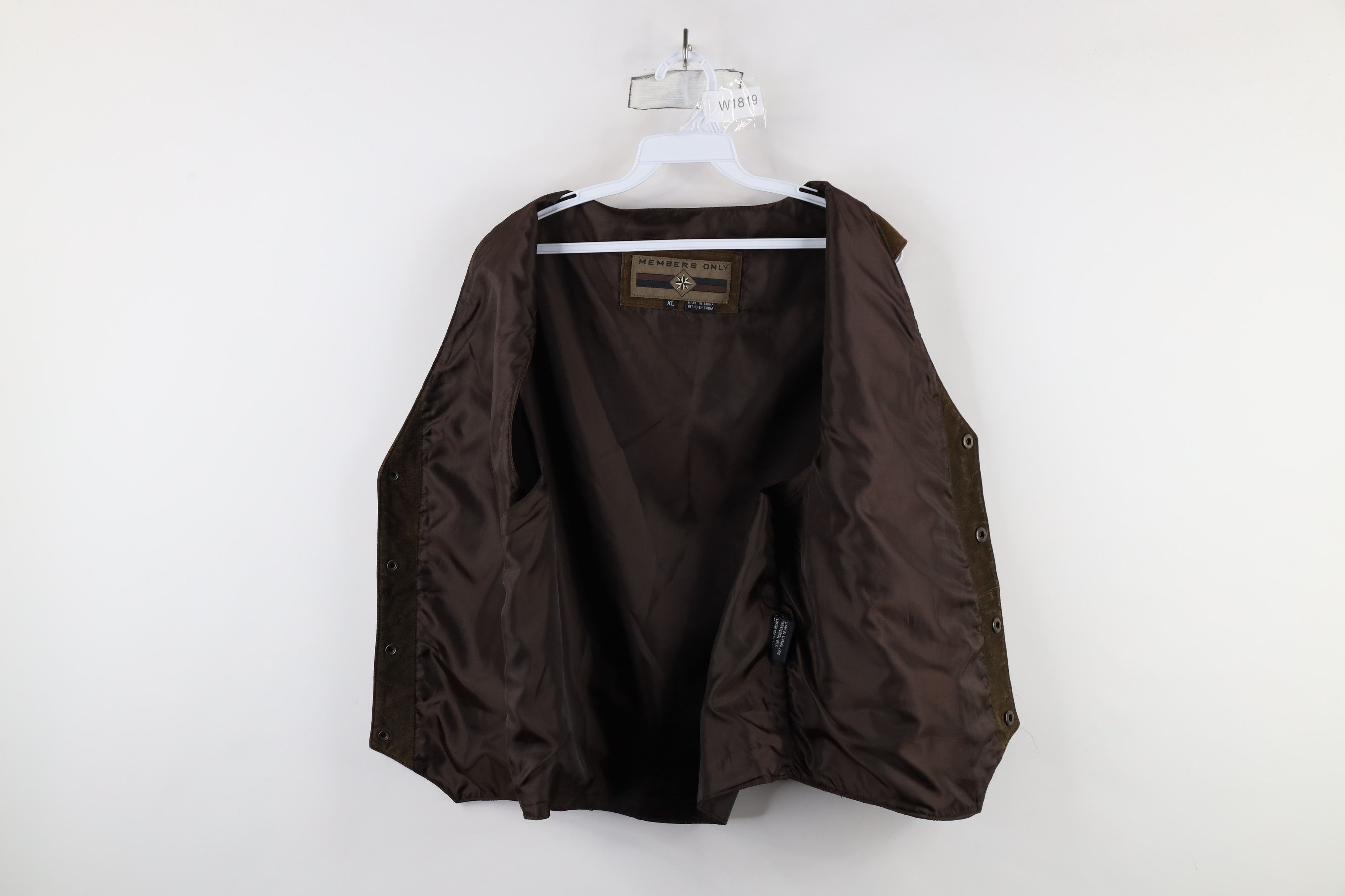 Vintage Vintage 90s Members Only Leather Buckle Back Vest Jacket Size US XL / EU 56 / 4 - 10 Thumbnail
