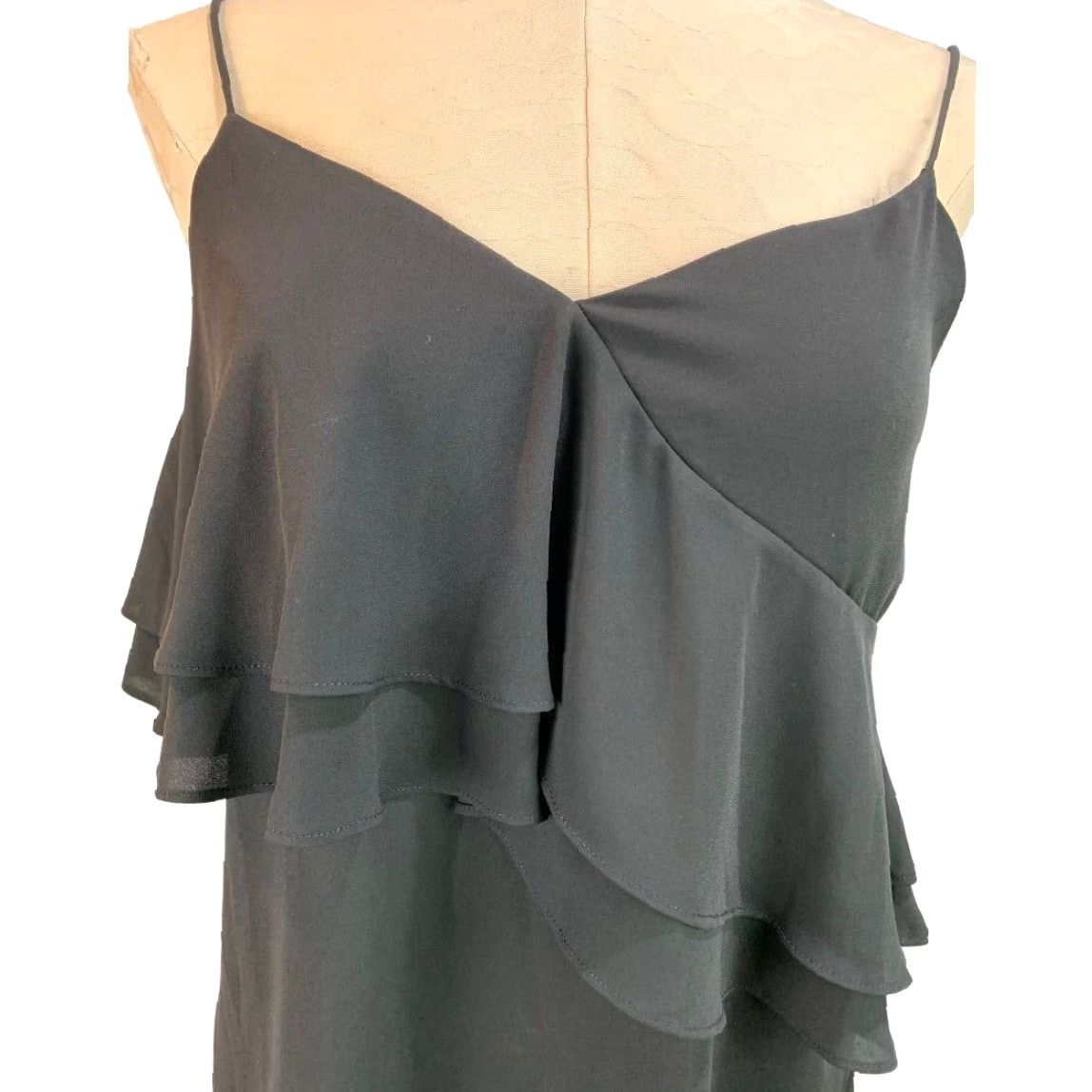 J.Crew J.Crew Blouse Tall Women's 4T Black Spaghetti Strap Ruffle Bodice Size S / US 4 / IT 40 - 7 Thumbnail