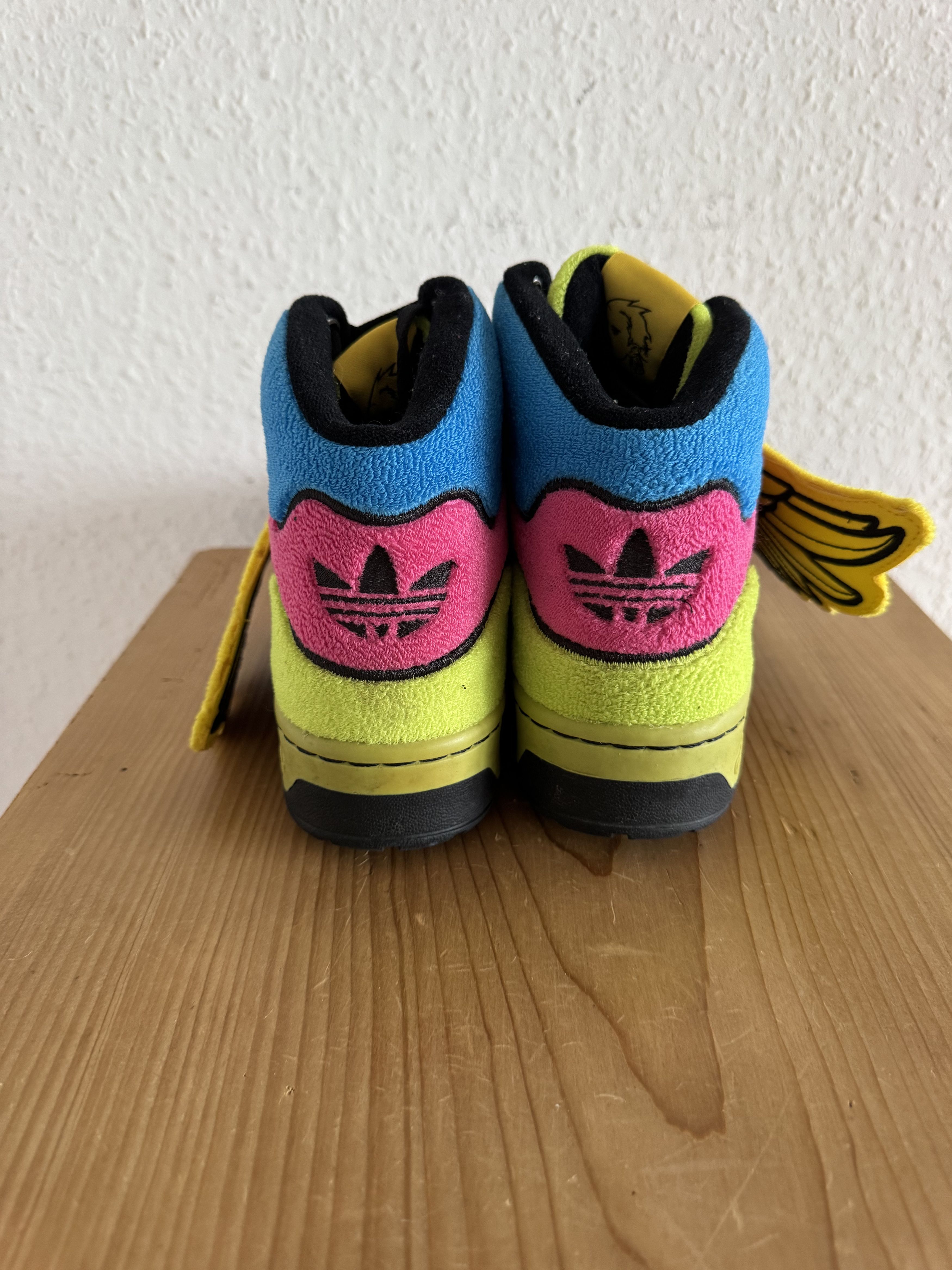 Adidas × Jeremy Scott Winged Rainbow Fleece Sneakers Size US 7.5 / EU 40-41 - 11 Thumbnail