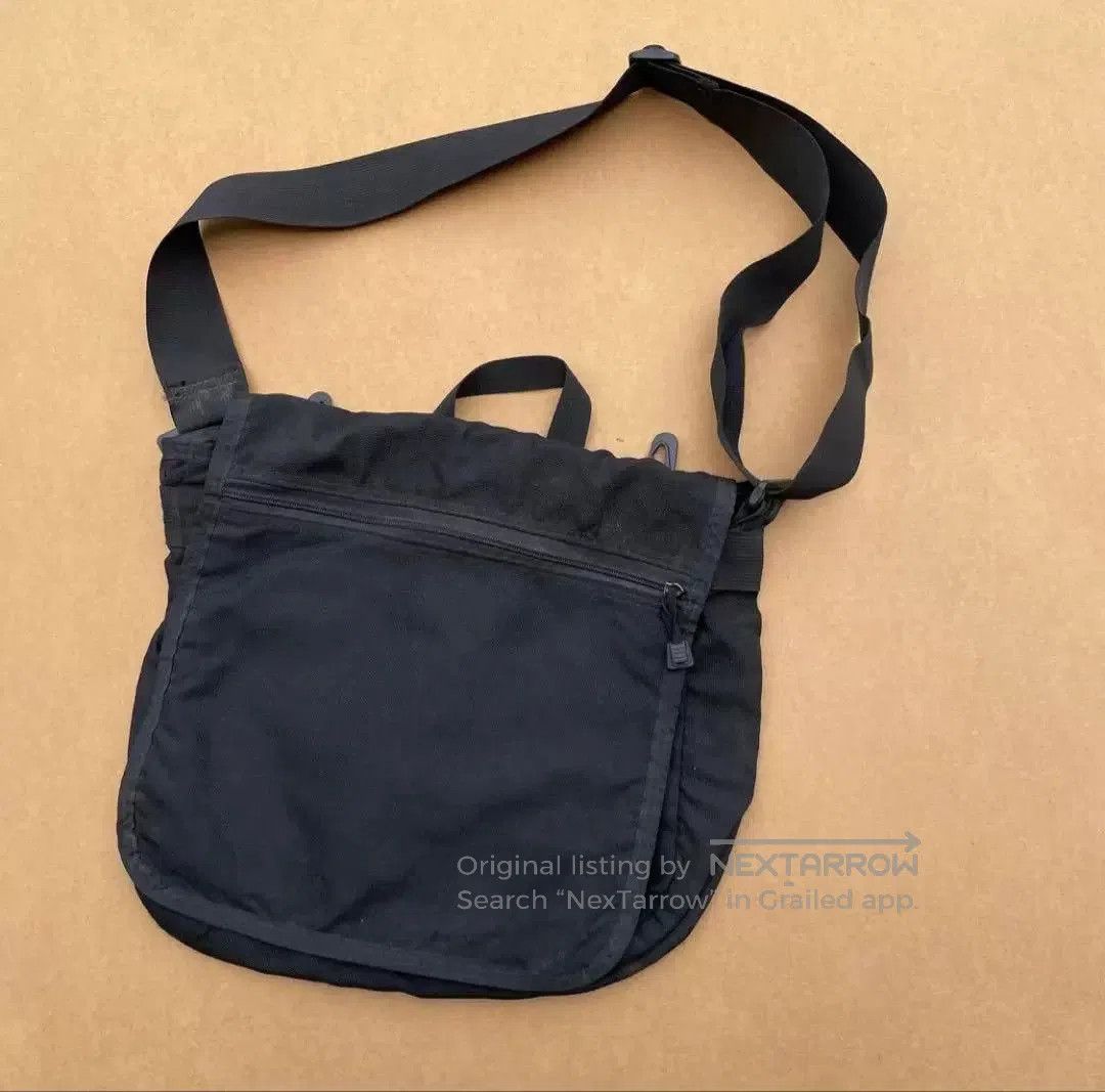 Vintage LBT London Bridge Trading Black Shoulder Bag. Size ONE SIZE - 1 Thumbnail