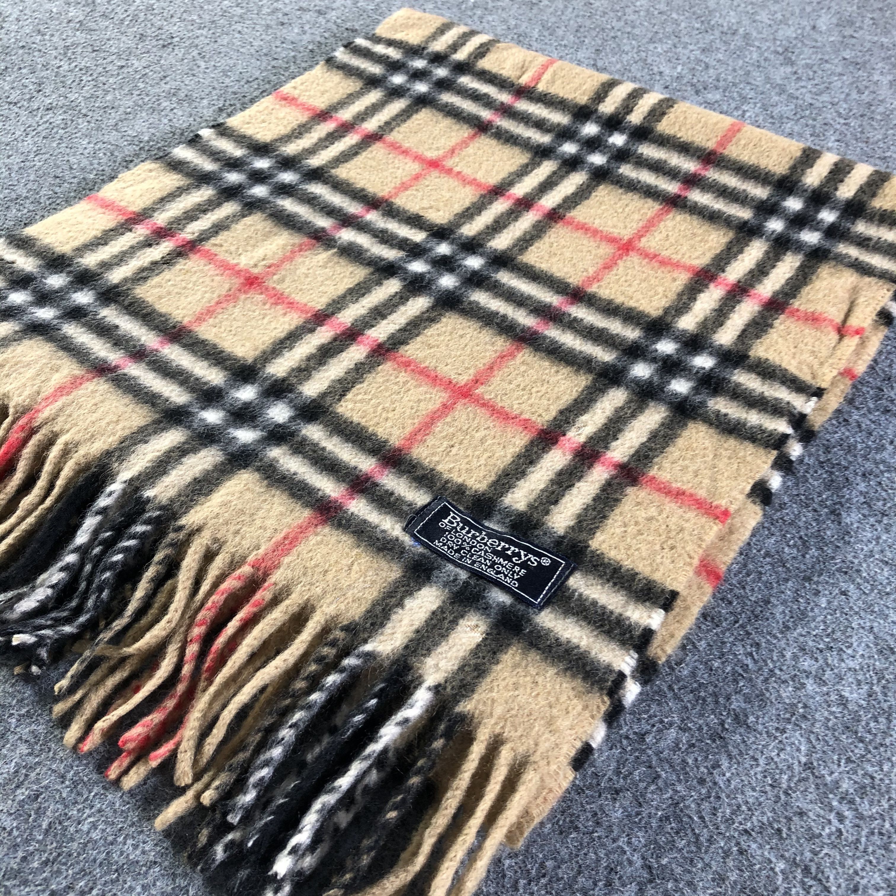 Burberry Burberrys Cashmere Scarf / Muffler / Neckwear Size ONE SIZE - 3 Thumbnail