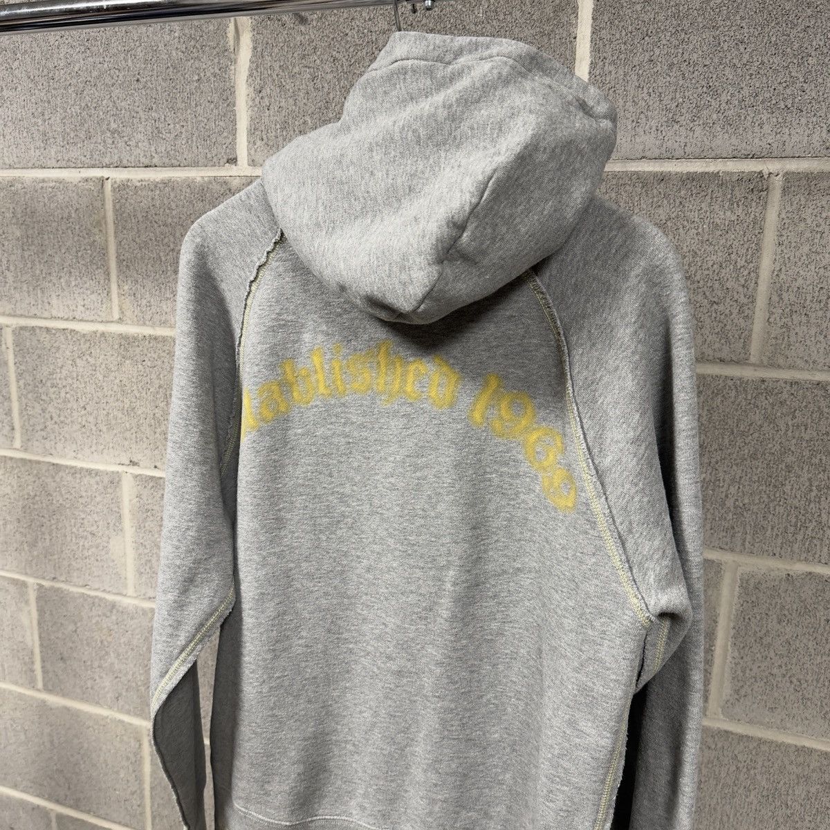 Vintage Vintage Gap Y2K Spraypaint Hoodie Jnco Skater Affliction Size US M / EU 48-50 / 2 - 4 Thumbnail