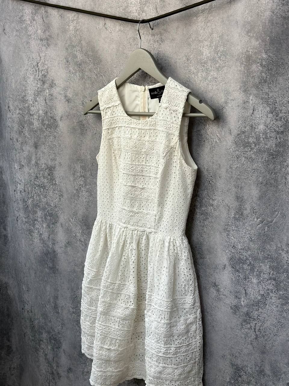 Needles Needle & Thread White Broderie Lace Sleeveless Dress Size S / US 4 / IT 40 - 1 Thumbnail