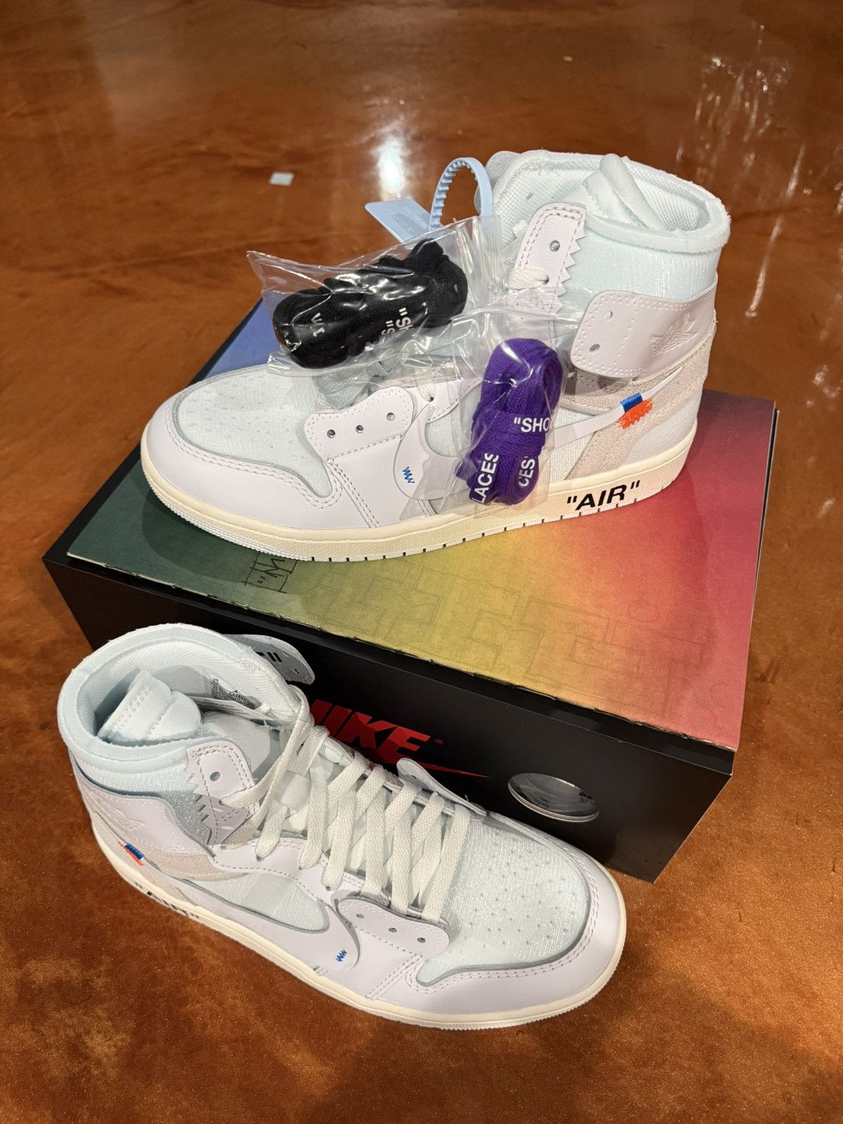 Jordan Brand × Off-White Jordan 1 VAA Alaska Size US 9.5 / EU 42-43 - 7 Thumbnail