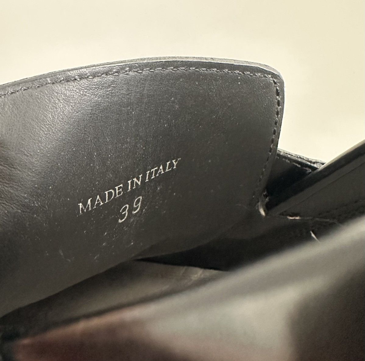 Maison Margiela Maison Margiela - 4 Contrast Stitch Leather Loafers - Black Size US 9 / IT 39 - 13 Thumbnail