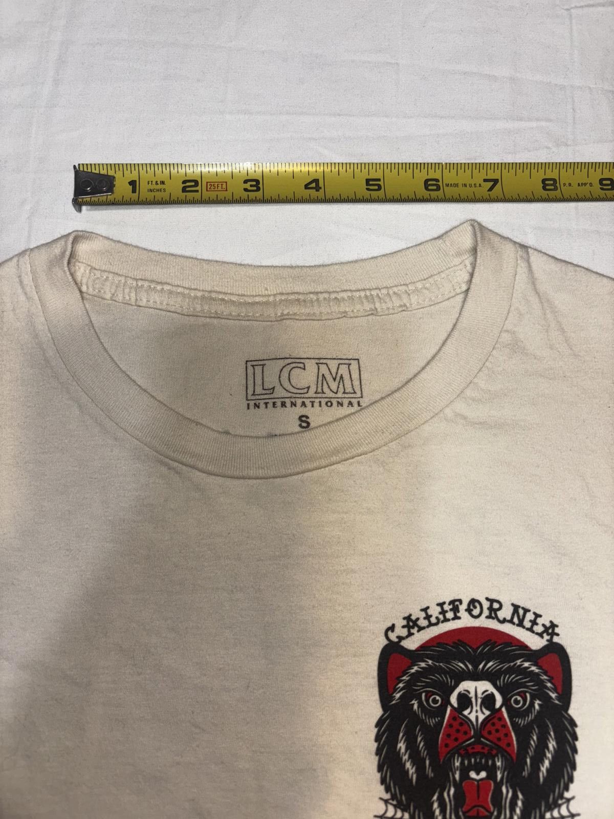 Designer Vintage California Bear Graphic T-Shirt Size US S / EU 44-46 / 1 - 9 Thumbnail