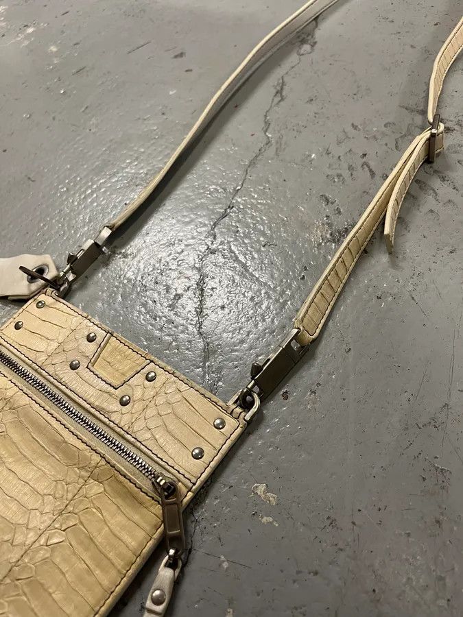 Rick Owens SS2020 Rick Owens Tecuatl Python Leather Creamy White Shoulder Bag Size ONE SIZE - 6 Thumbnail