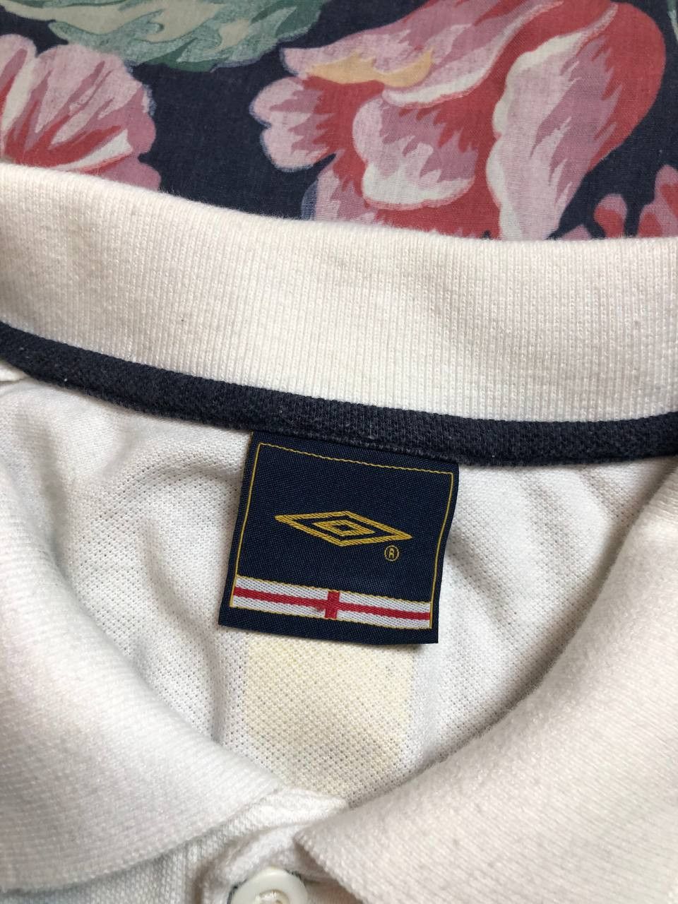 Umbro STREETWEAR Umbro England vintage polo shirt Size US L / EU 52-54 / 3 - 2 Thumbnail